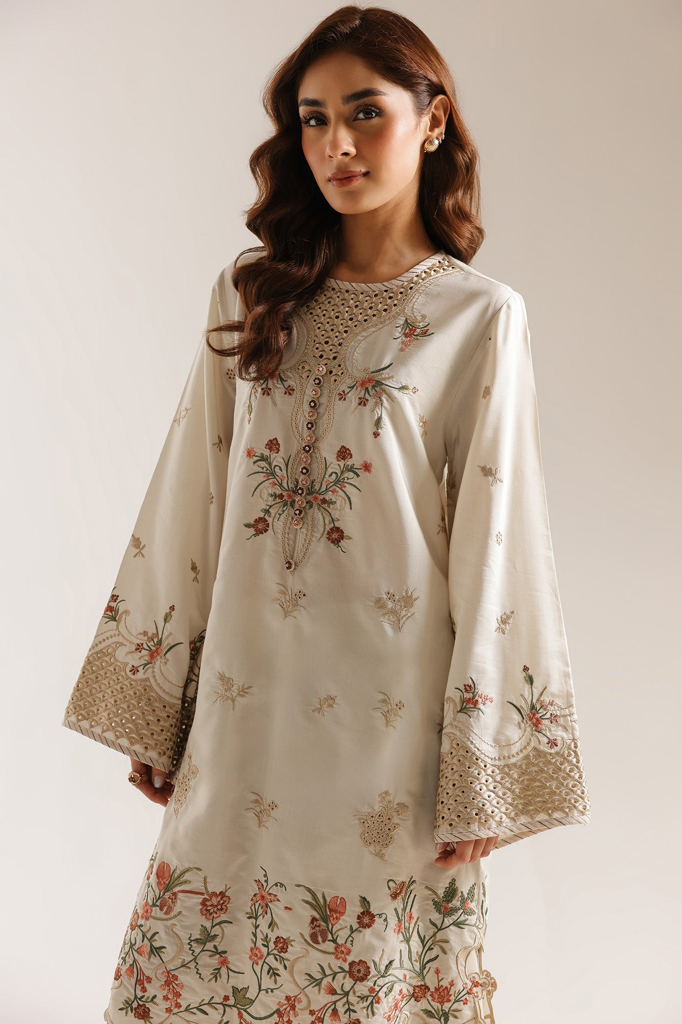 https://cdn.shopify.com/s/files/1/2290/7917/files/E4076-103-817_4.jpg?v=1767952203