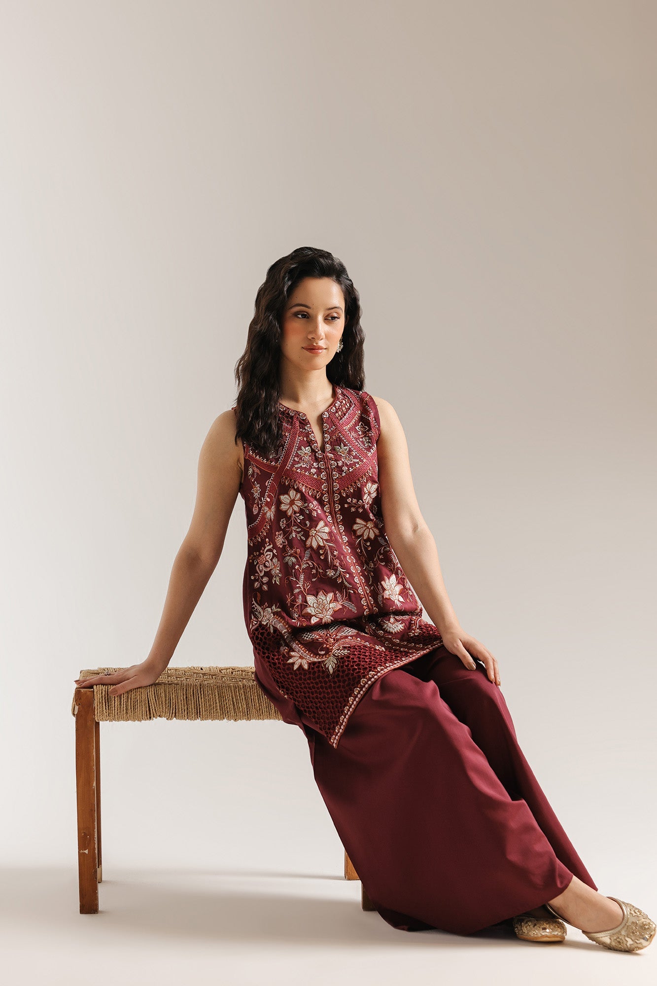Embroidered Suit (E4094/103/402)