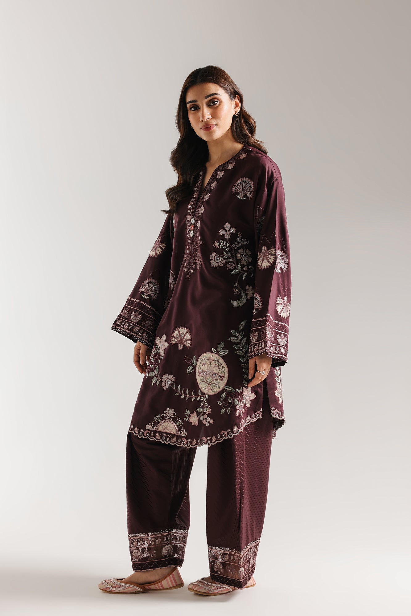 https://cdn.shopify.com/s/files/1/2290/7917/files/E4103-103-802_2.jpg?v=1771996717