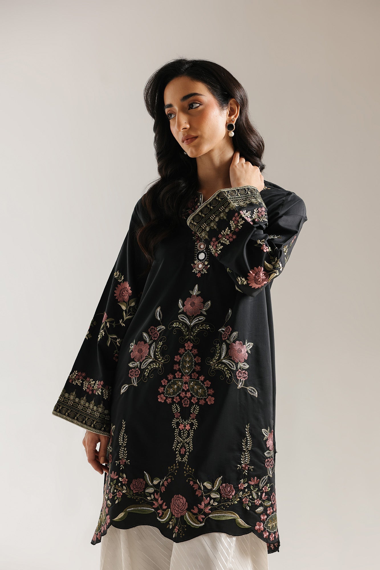 https://cdn.shopify.com/s/files/1/2290/7917/files/E4104-103-802_4.jpg?v=1769505362