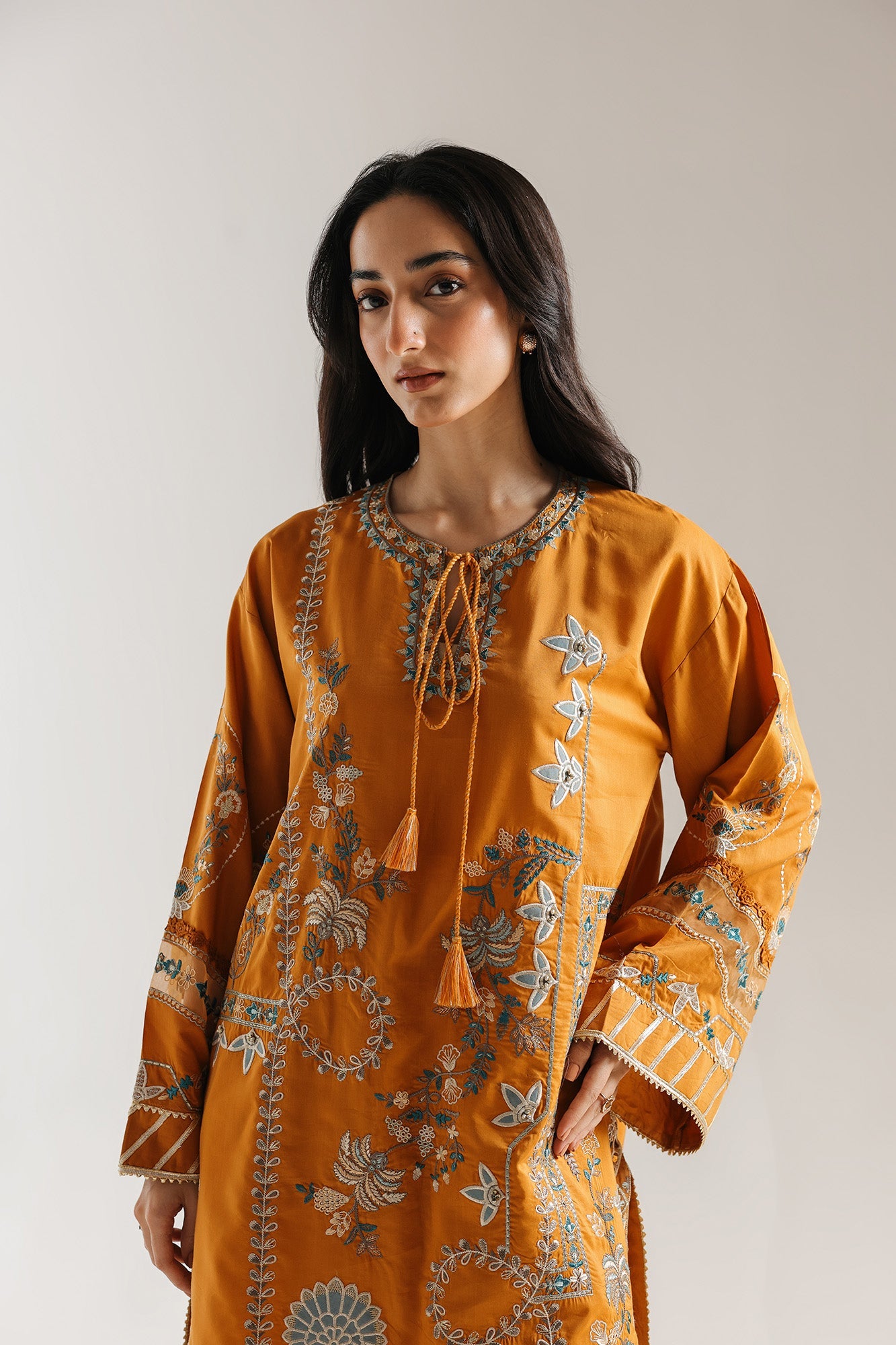 https://cdn.shopify.com/s/files/1/2290/7917/files/E4130-103-207_4.jpg?v=1767952585