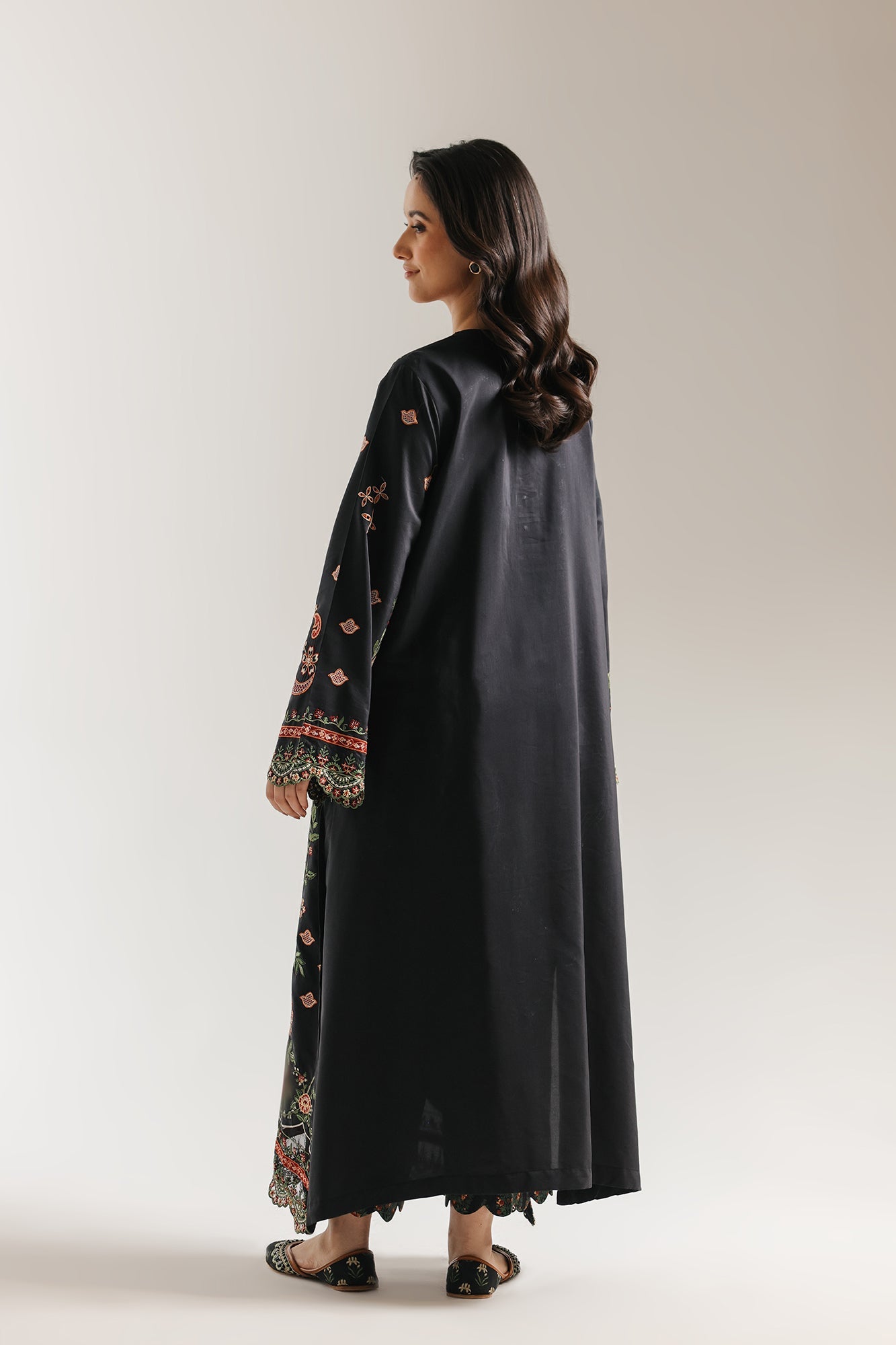 Embroidered Suit (E4140/103/902)