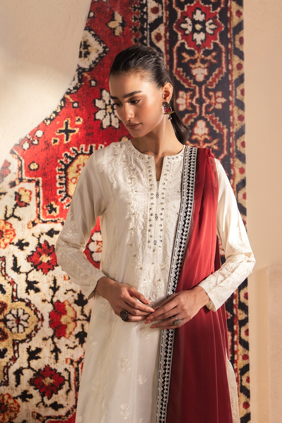 EMBROIDERED SUIT (E4149/103/005)