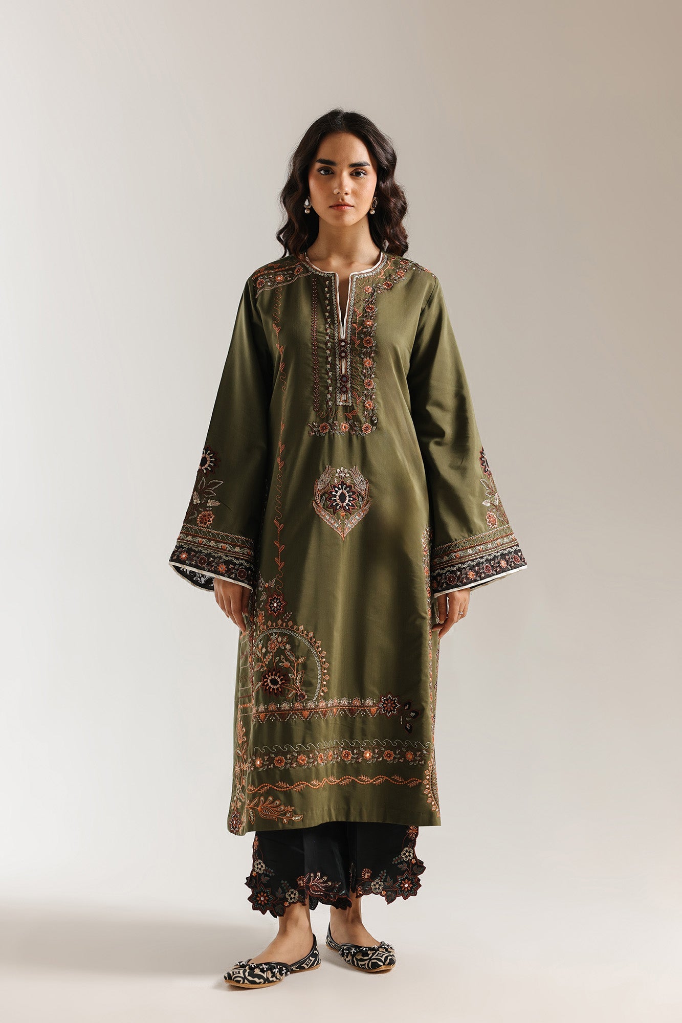 https://cdn.shopify.com/s/files/1/2290/7917/files/E4158-103-118_1.jpg?v=1769505648