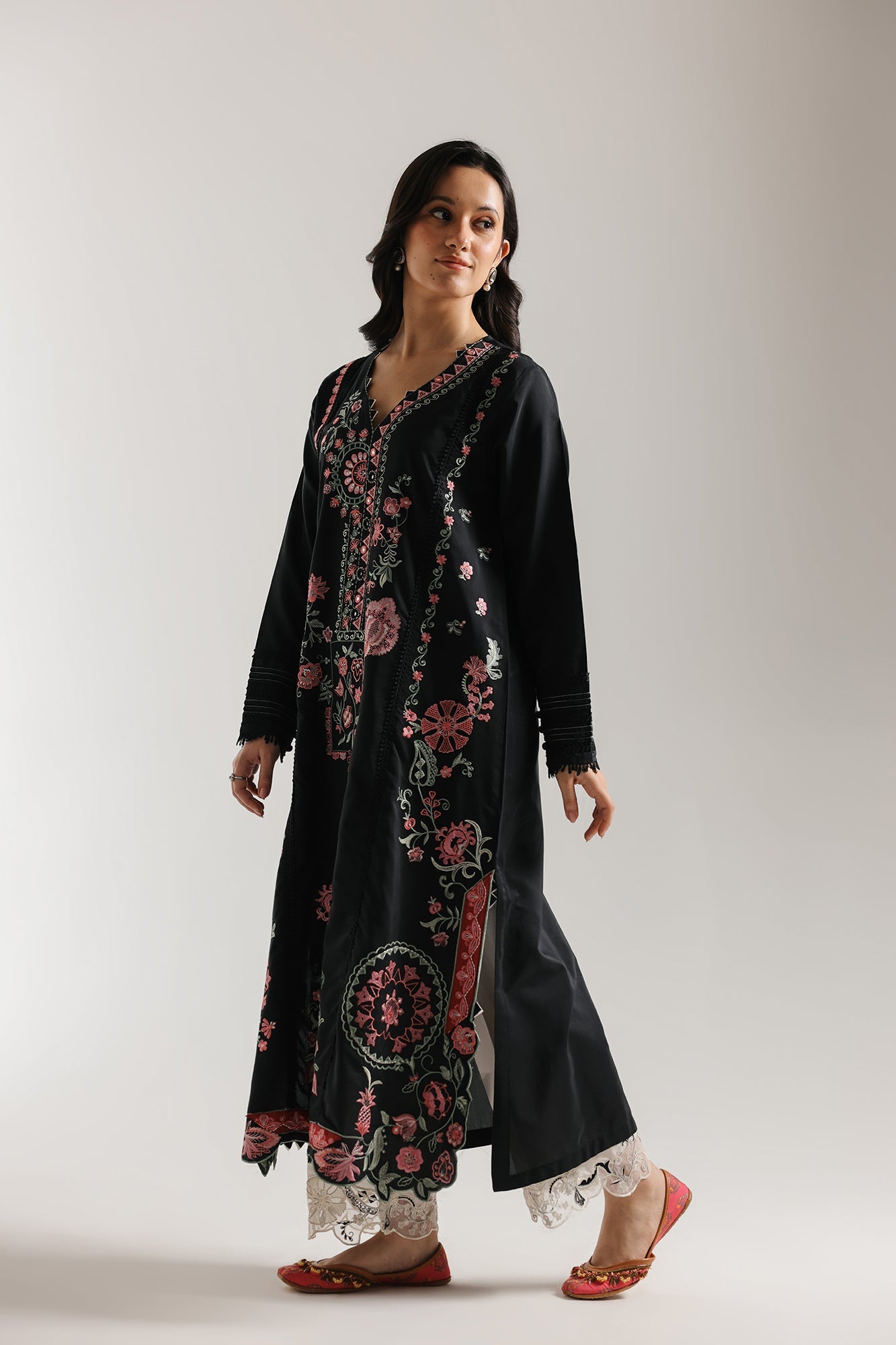 https://cdn.shopify.com/s/files/1/2290/7917/files/E4168-103-902_3.jpg?v=1769599301