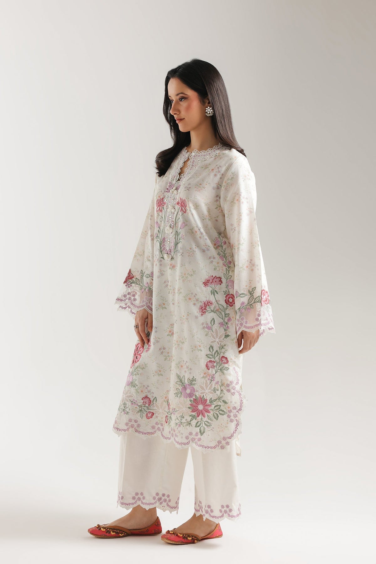 Ethnic