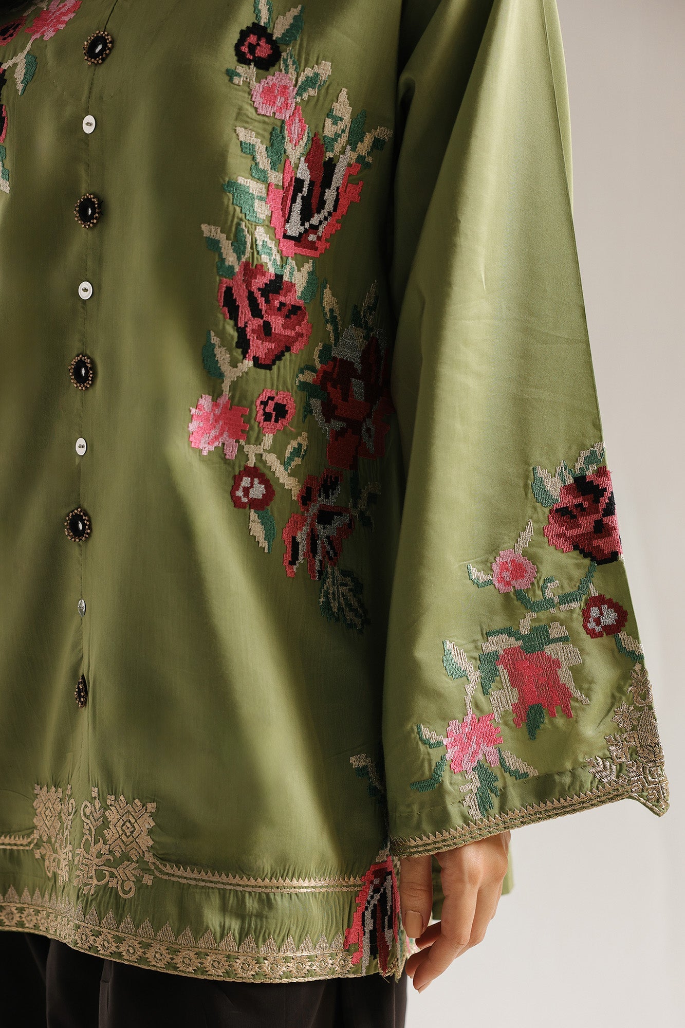 EMBROIDERED SUIT (E4230/103/120)