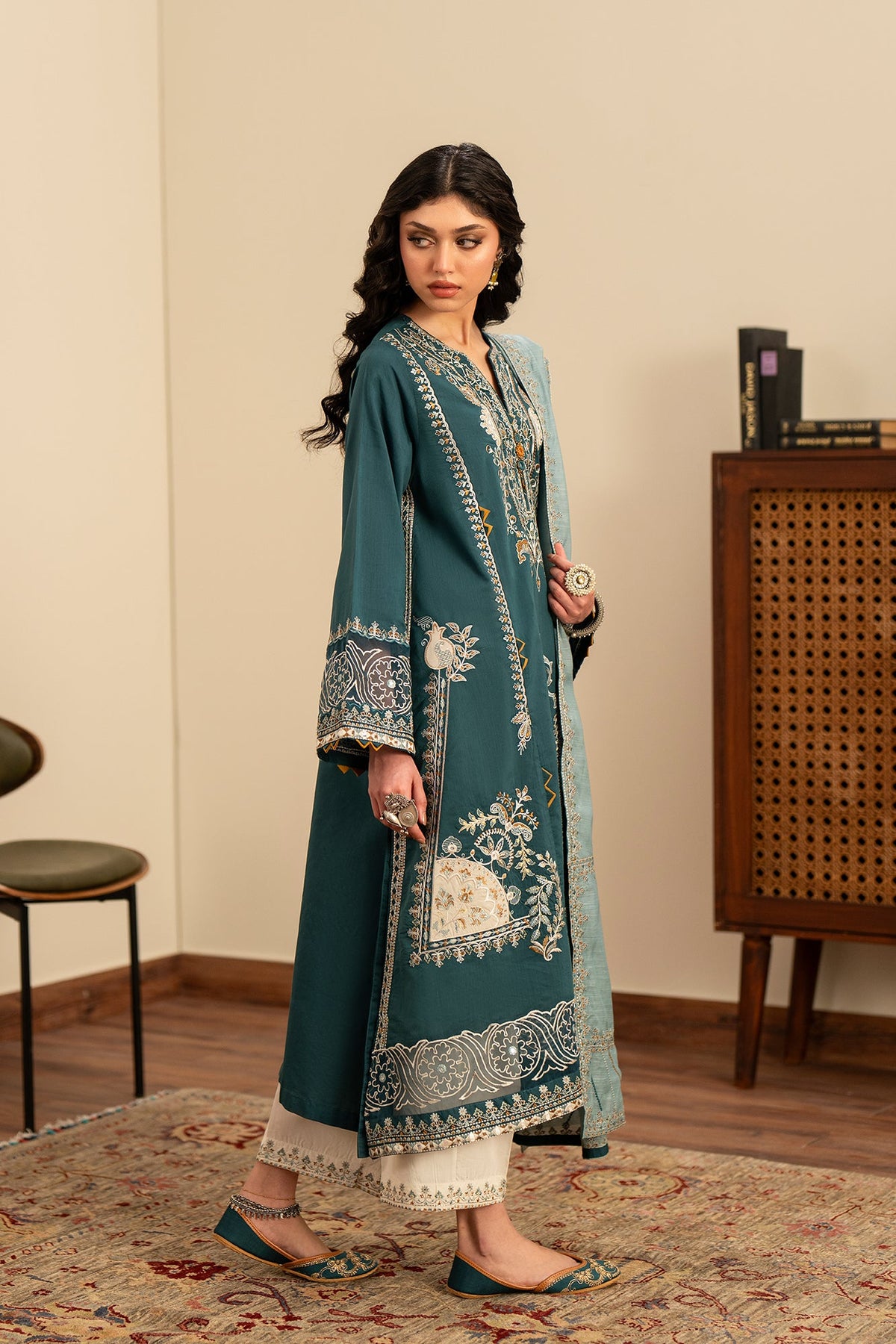 Ethnic