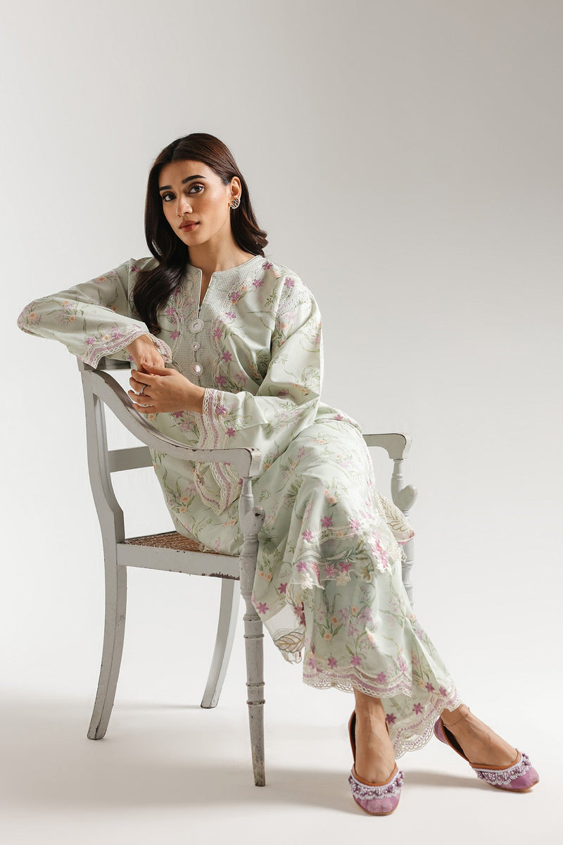 Embroidered Suit (E4250/103/130)