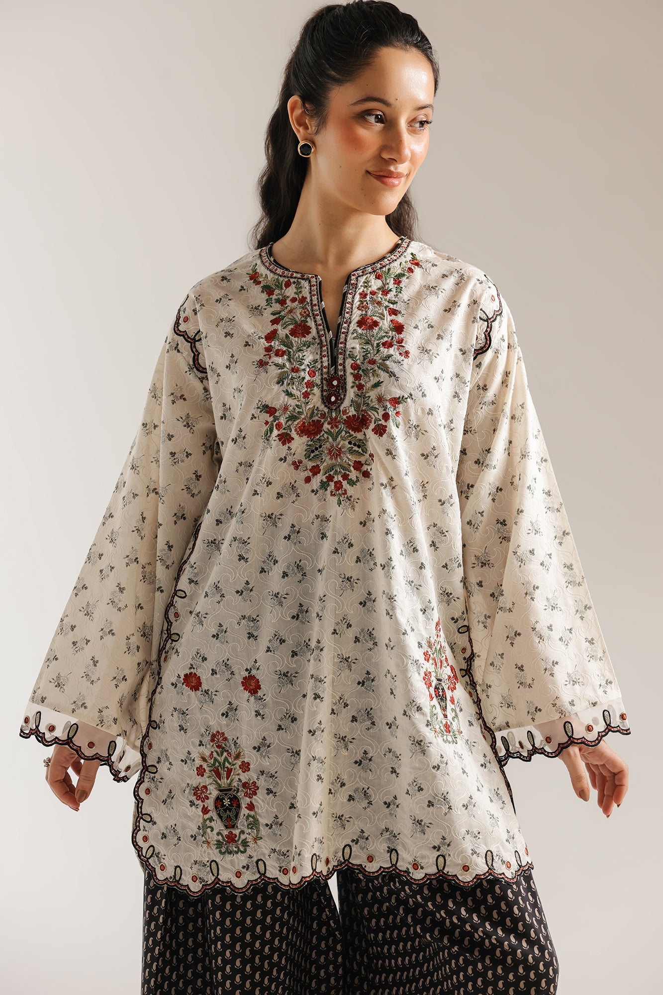 https://cdn.shopify.com/s/files/1/2290/7917/files/E4257-103-006_4.jpg?v=1771496388