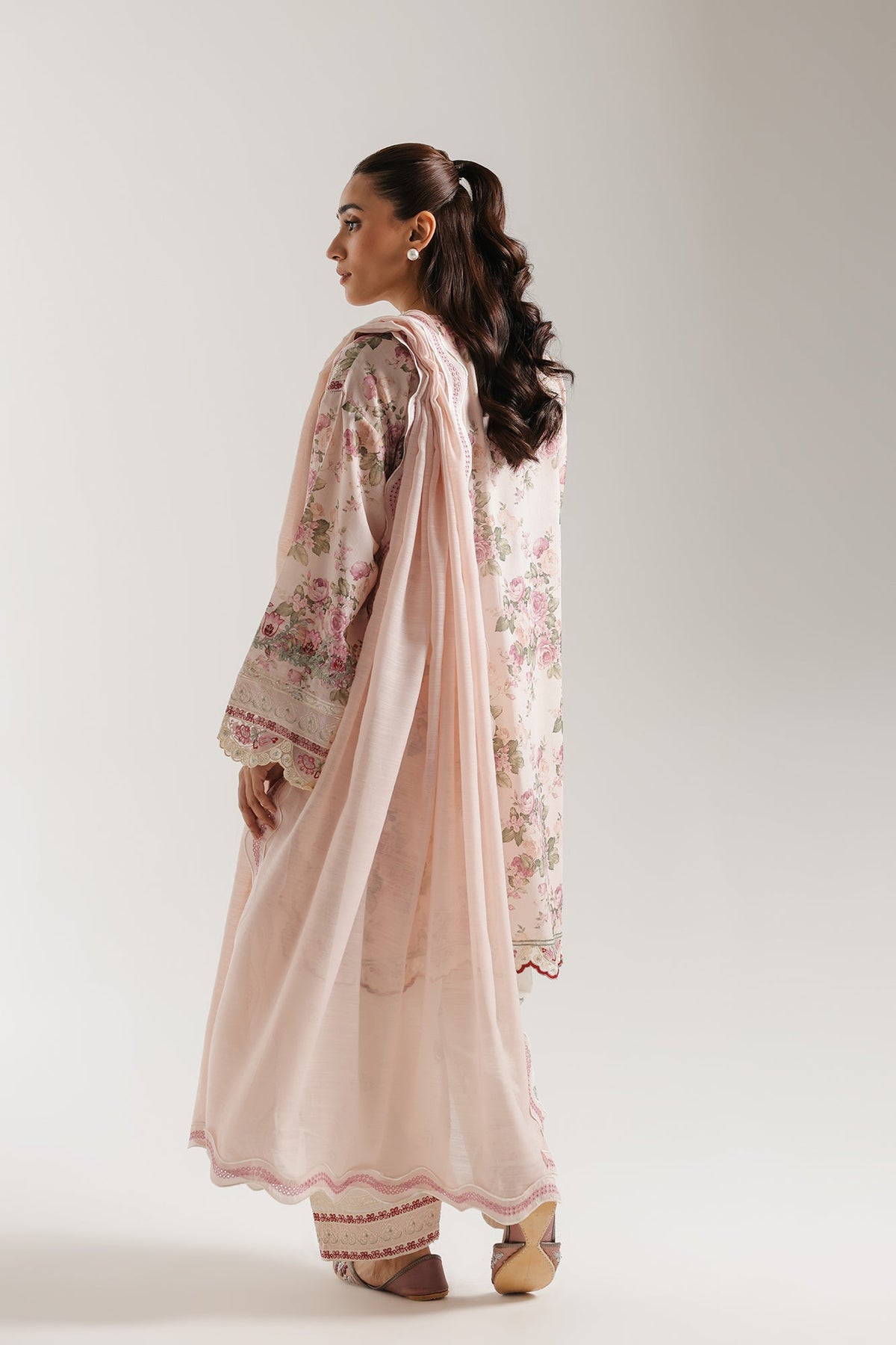 Ethnic