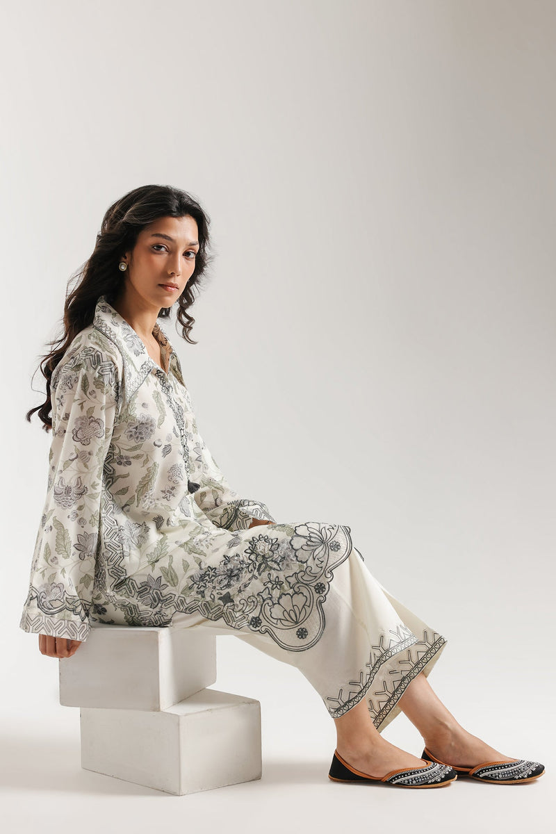 Embroidered Suit (E4267/103/003)