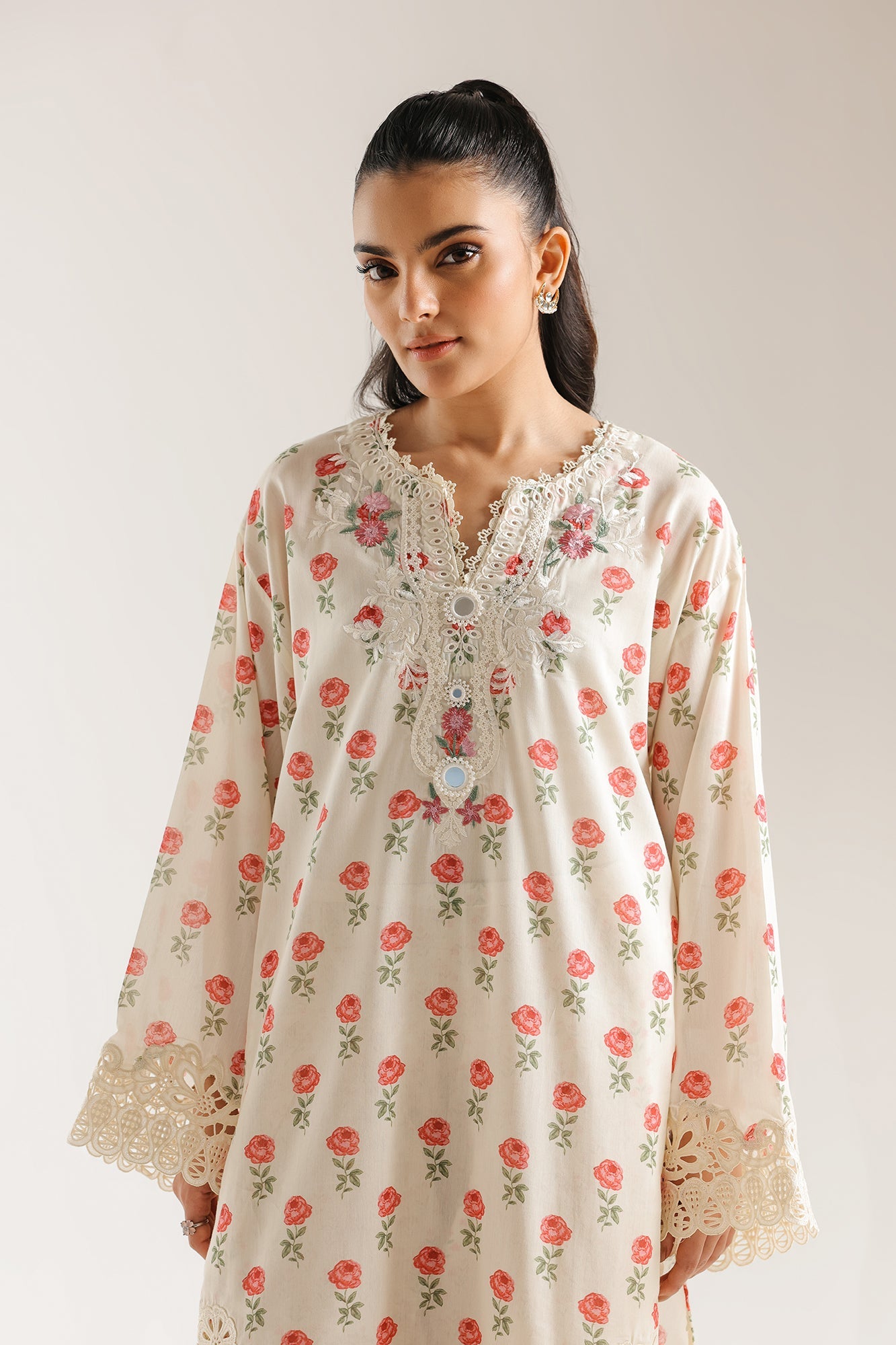 EMBROIDERED SUIT (E4269/103/003)
