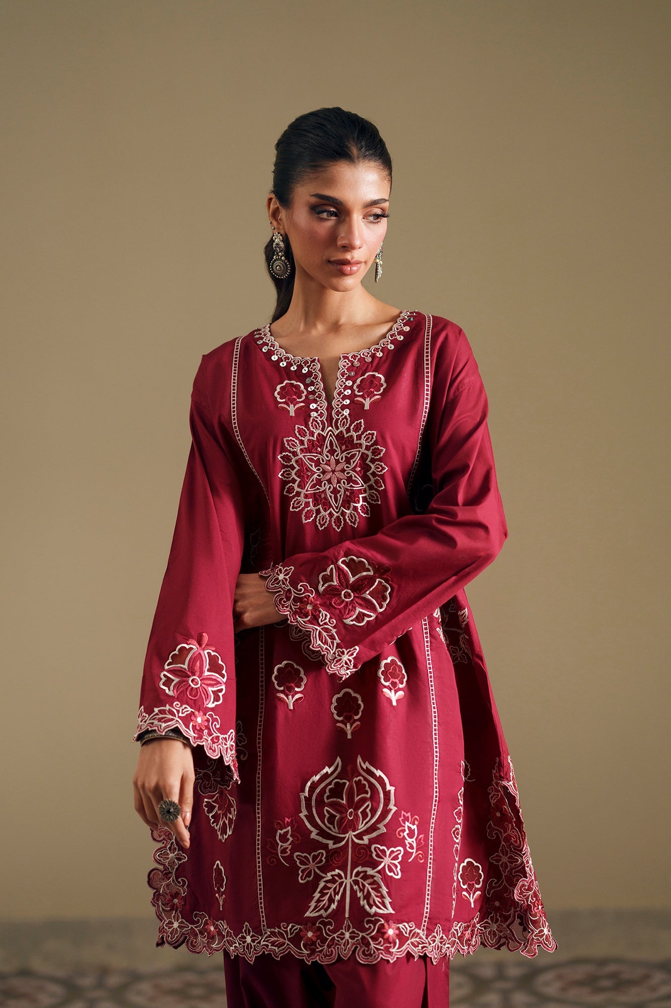 EMBROIDERED SUIT (E4278/103/303)