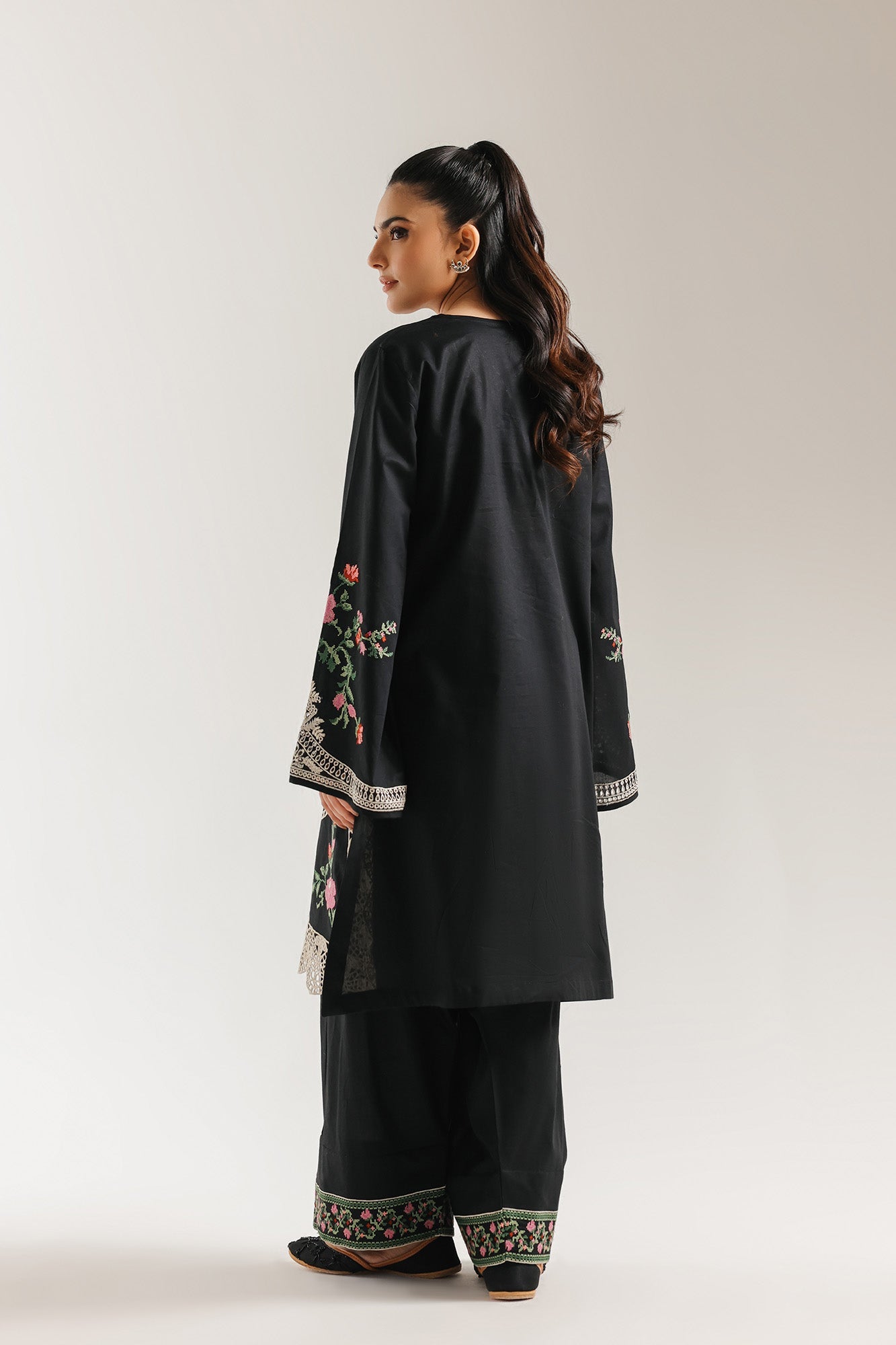 Embroidered Suit (E4303/103/901)