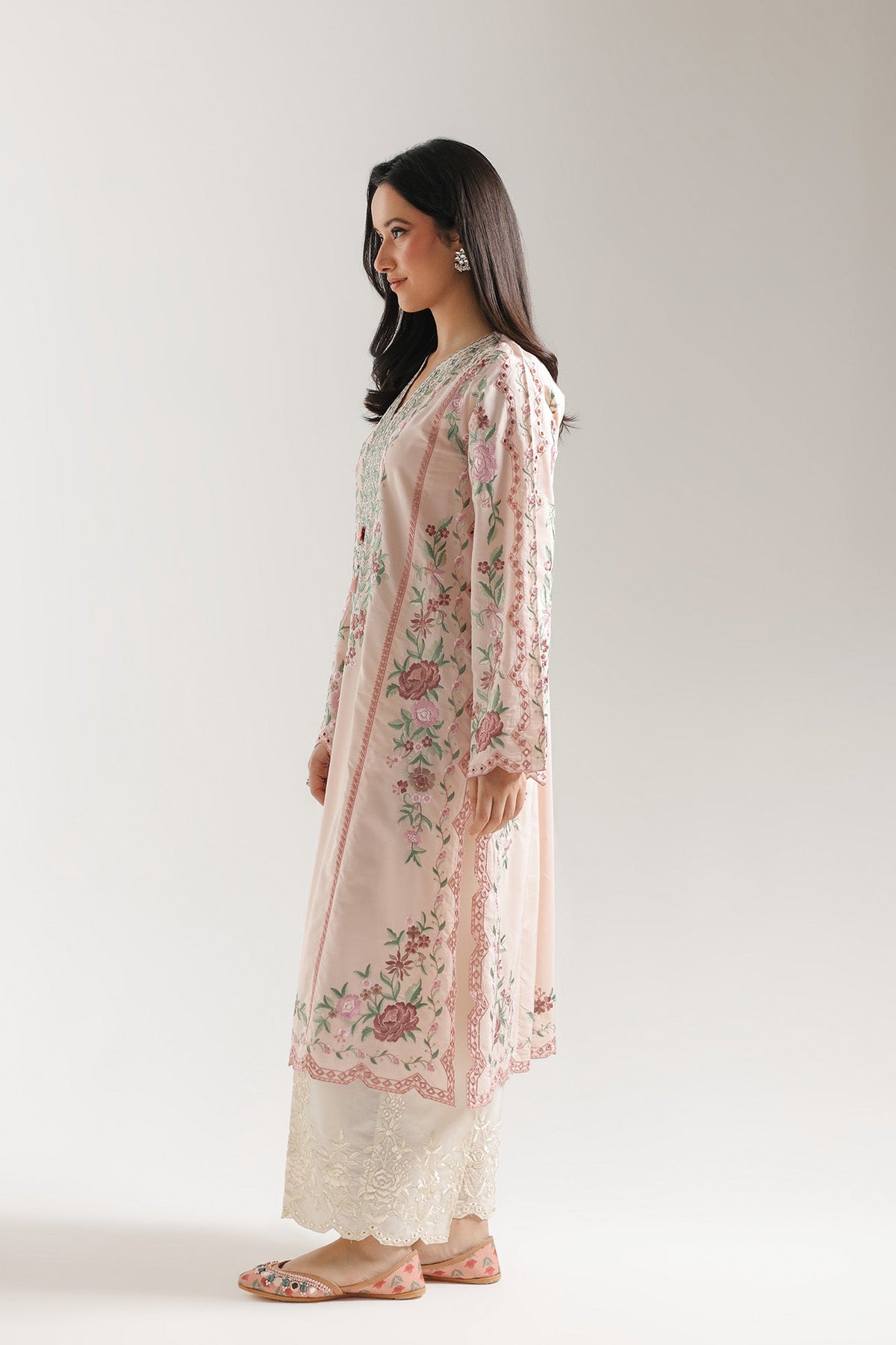 Ethnic