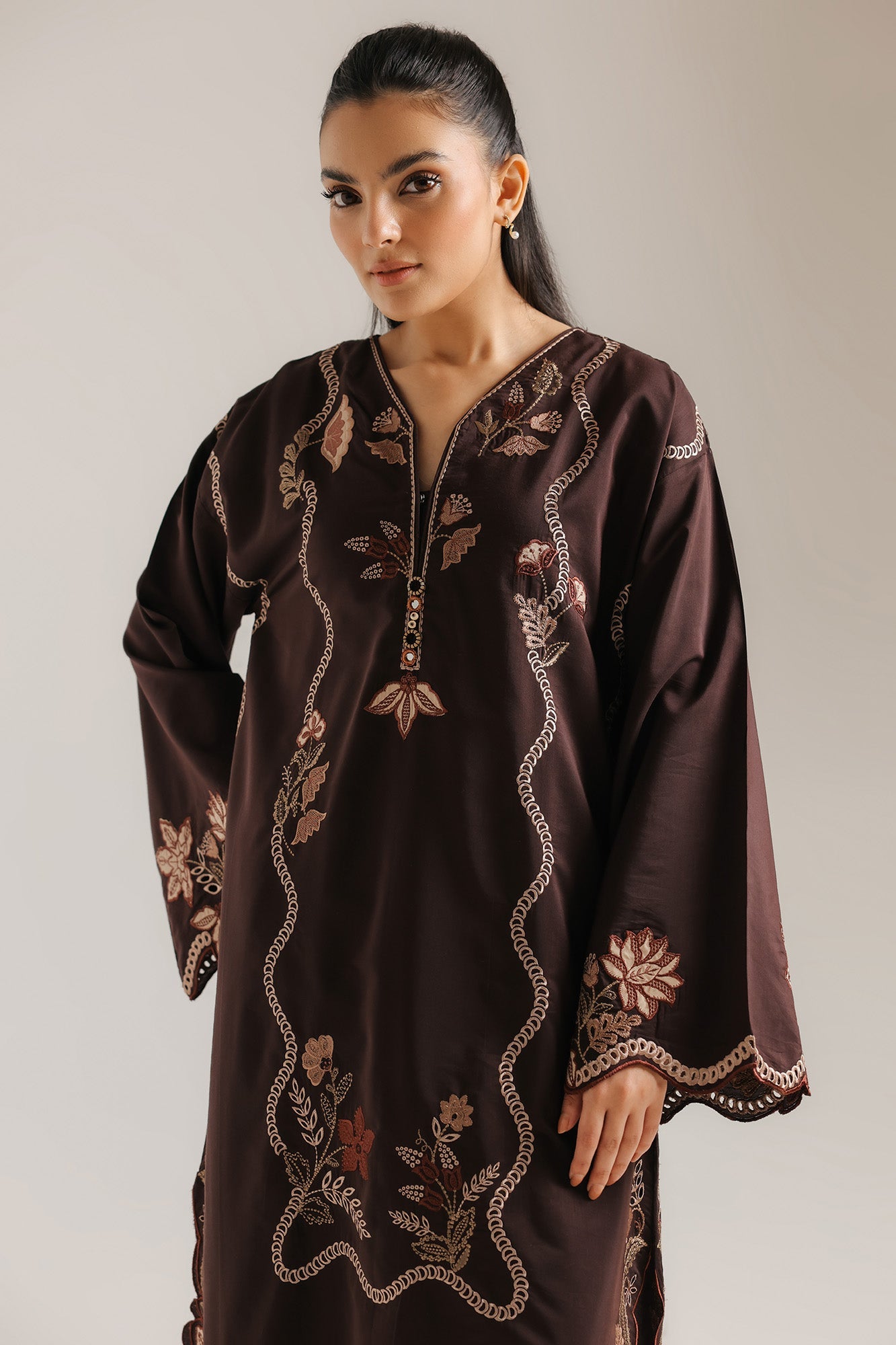 https://cdn.shopify.com/s/files/1/2290/7917/files/E4311-103-802_4.jpg?v=1775644440