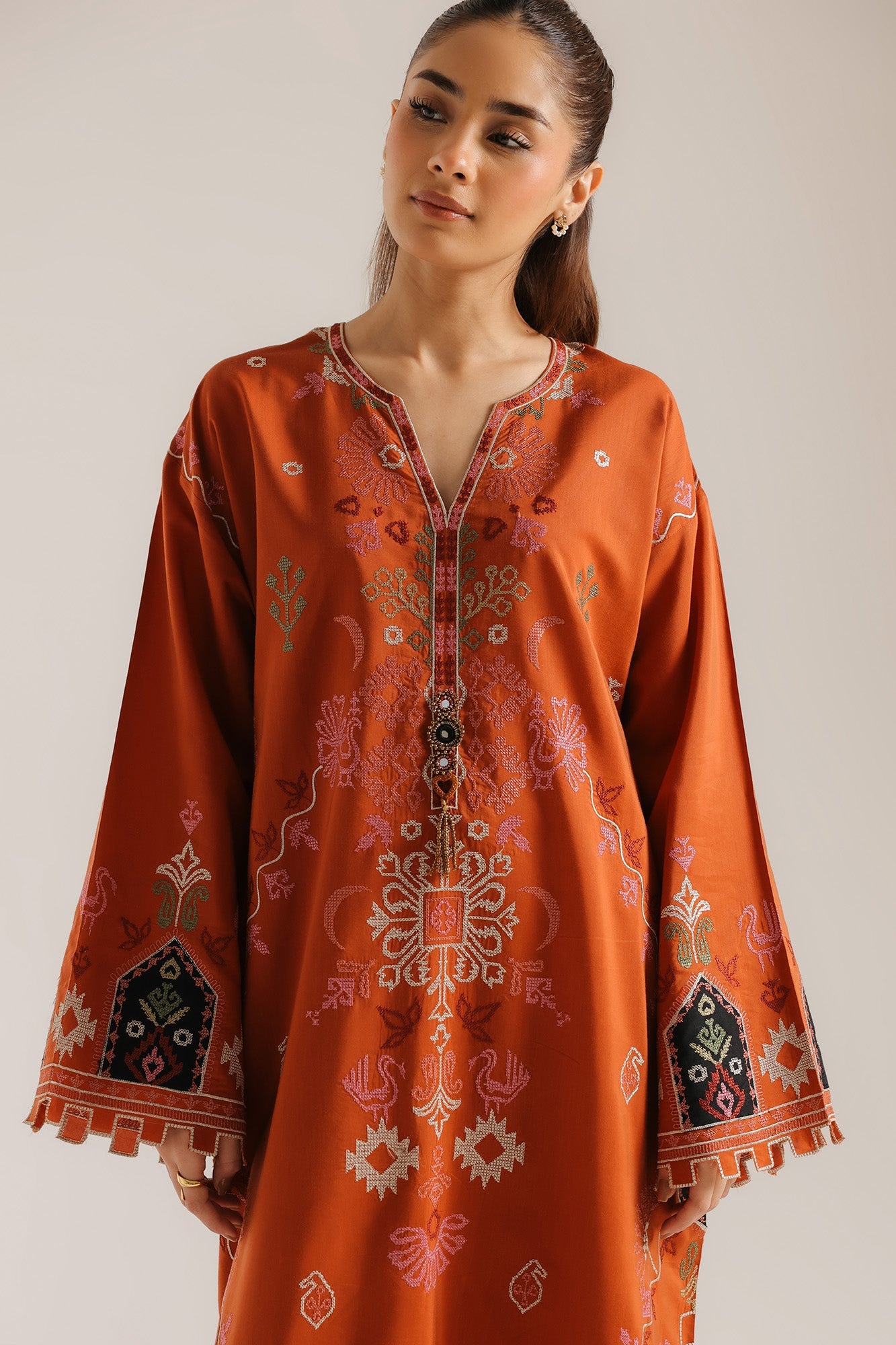 Embroidered Kaftan (E4313/103/210)