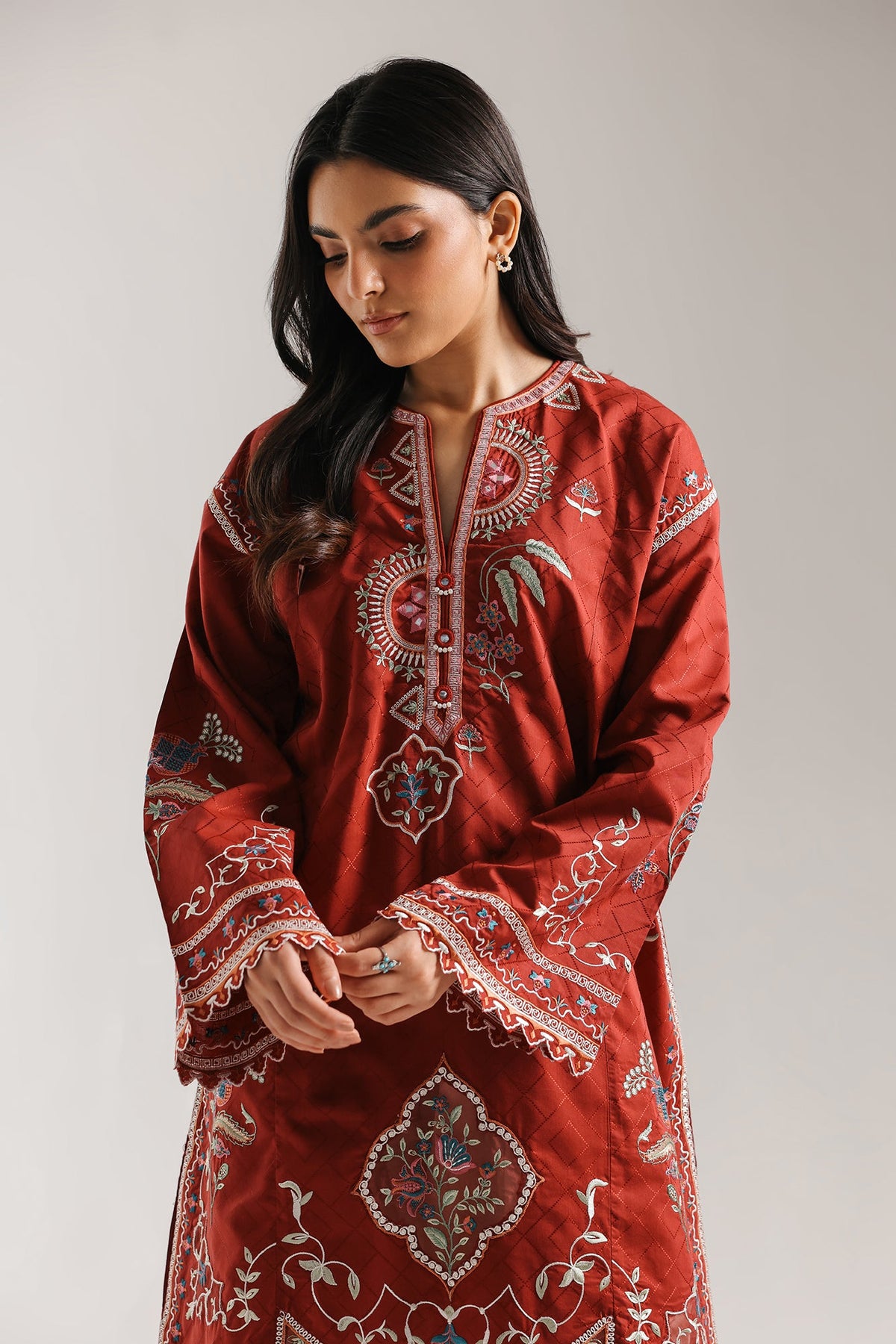 EMBROIDERED SUIT (E4320/103/304)