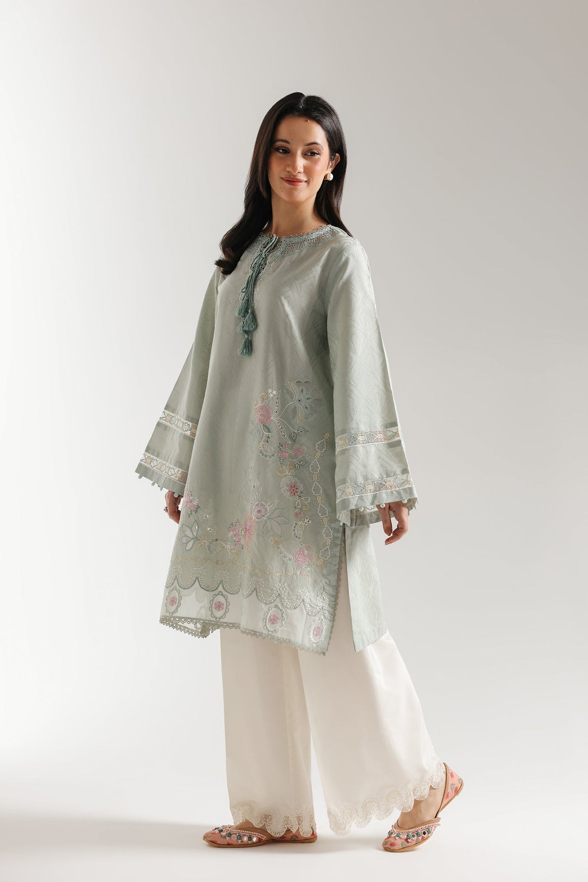 Ethnic