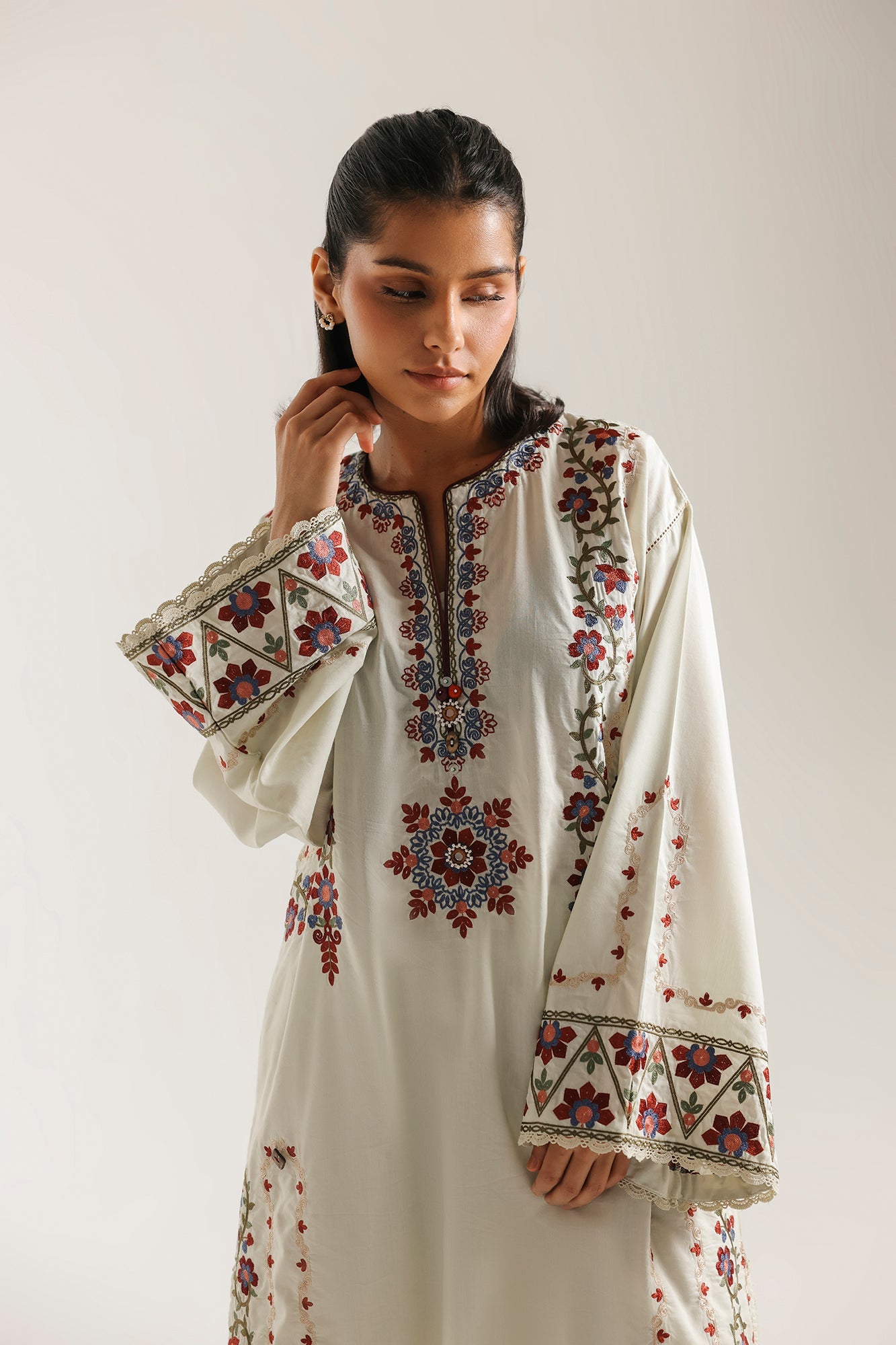 https://cdn.shopify.com/s/files/1/2290/7917/files/E4342-103-130_4.jpg?v=1777374443
