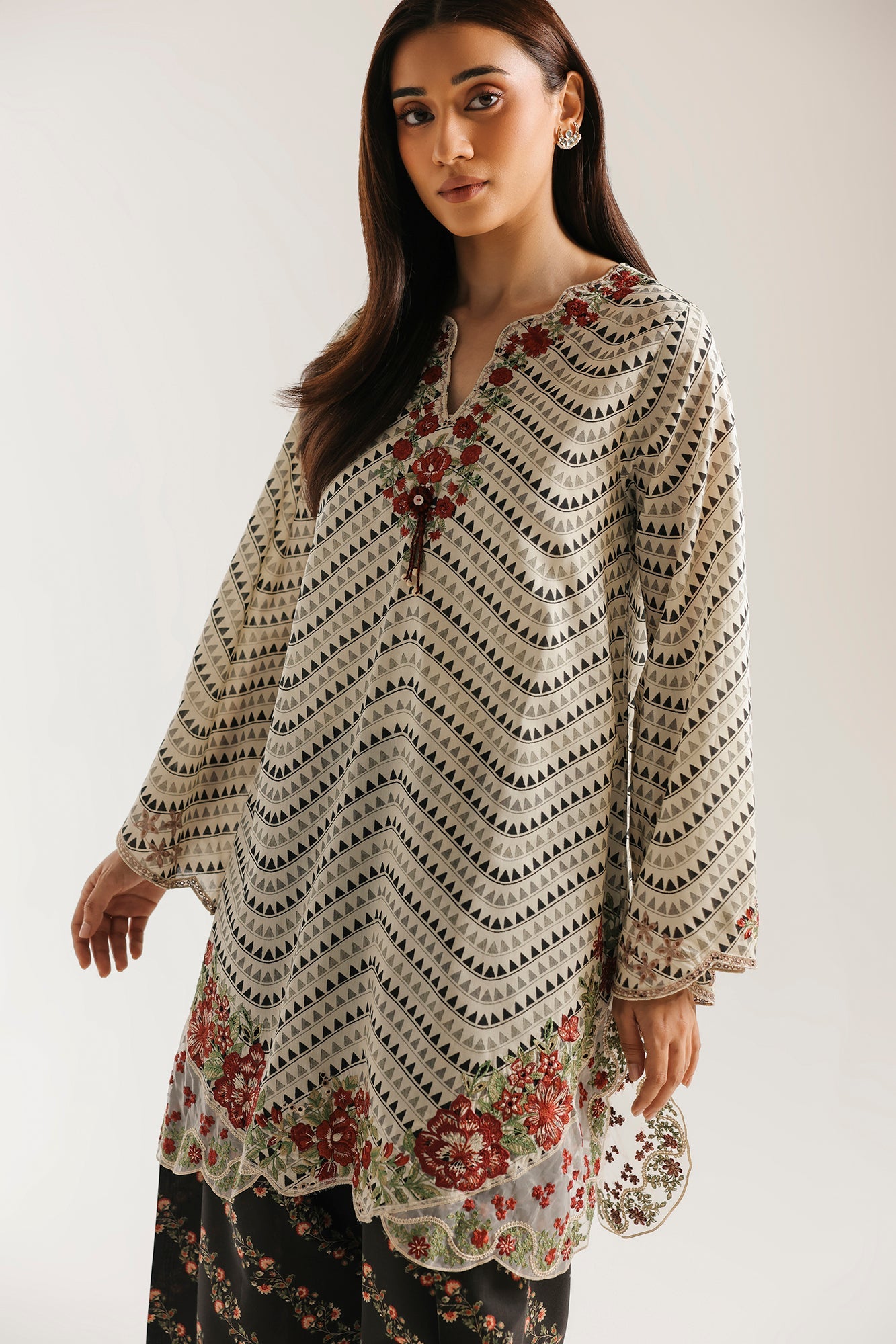 https://cdn.shopify.com/s/files/1/2290/7917/files/E4353-103-004_4.jpg?v=1778565861
