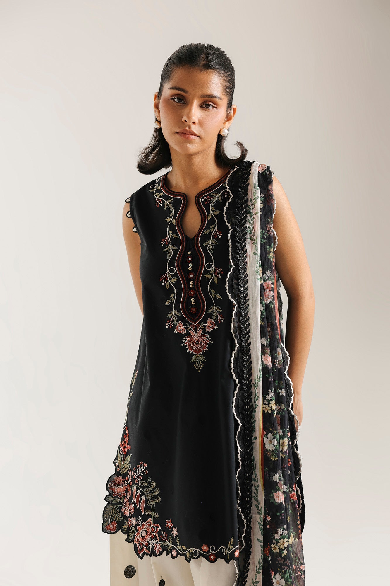 https://cdn.shopify.com/s/files/1/2290/7917/files/E4358-103-902_4.jpg?v=1777374471