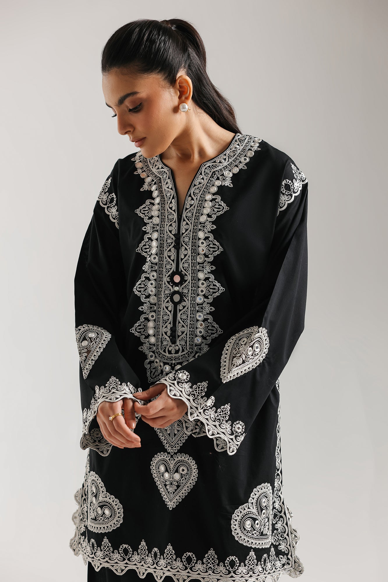 https://cdn.shopify.com/s/files/1/2290/7917/files/E4361-103-902_4.jpg?v=1773307845