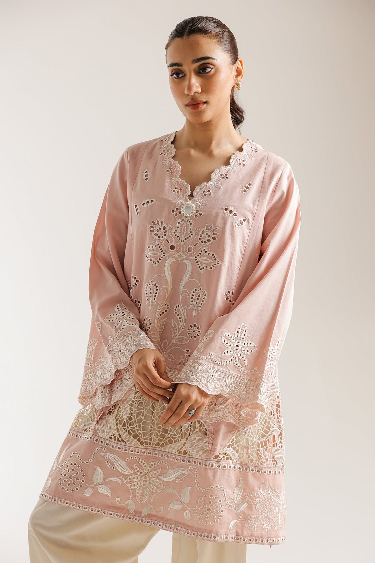 EMBROIDERED SUIT (E4381/103/427)