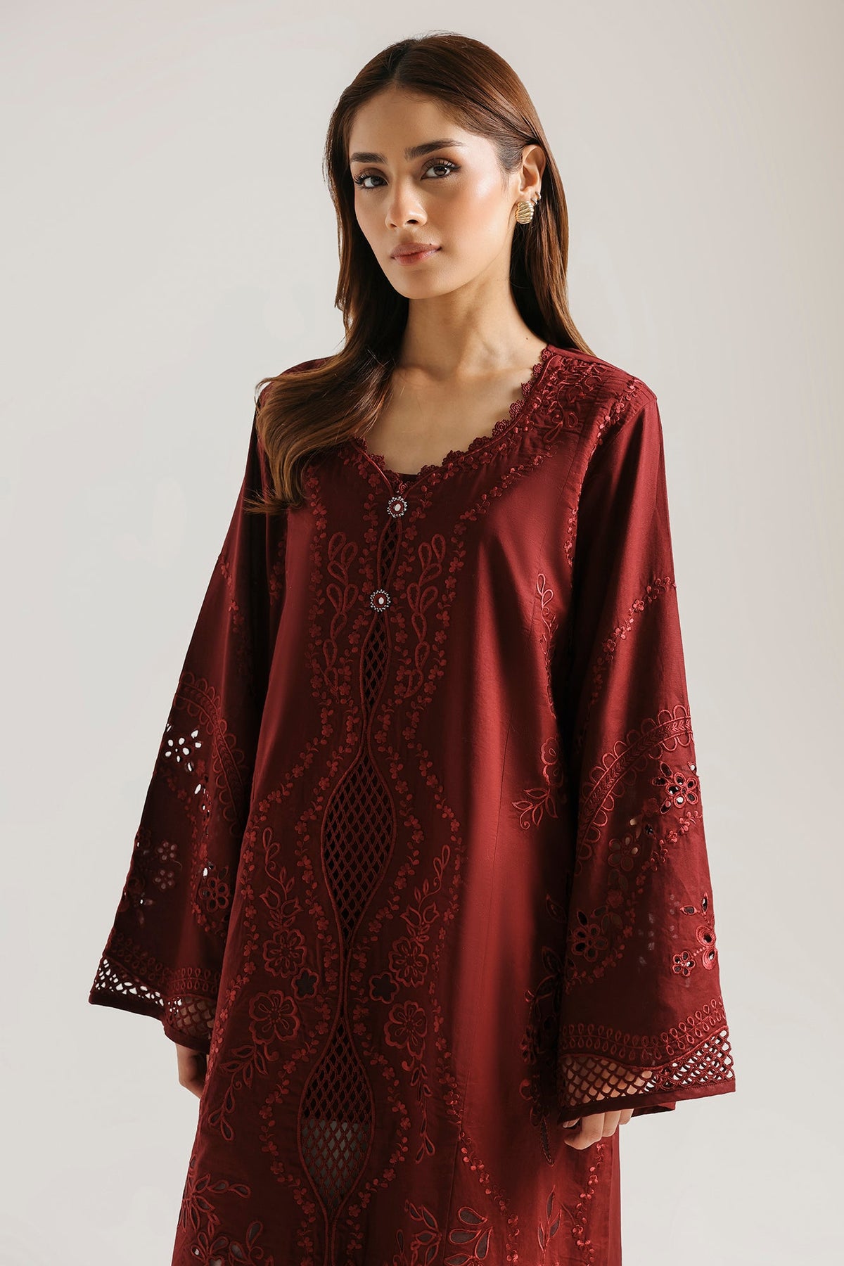 EMBROIDERED SUIT (E4382/103/402)