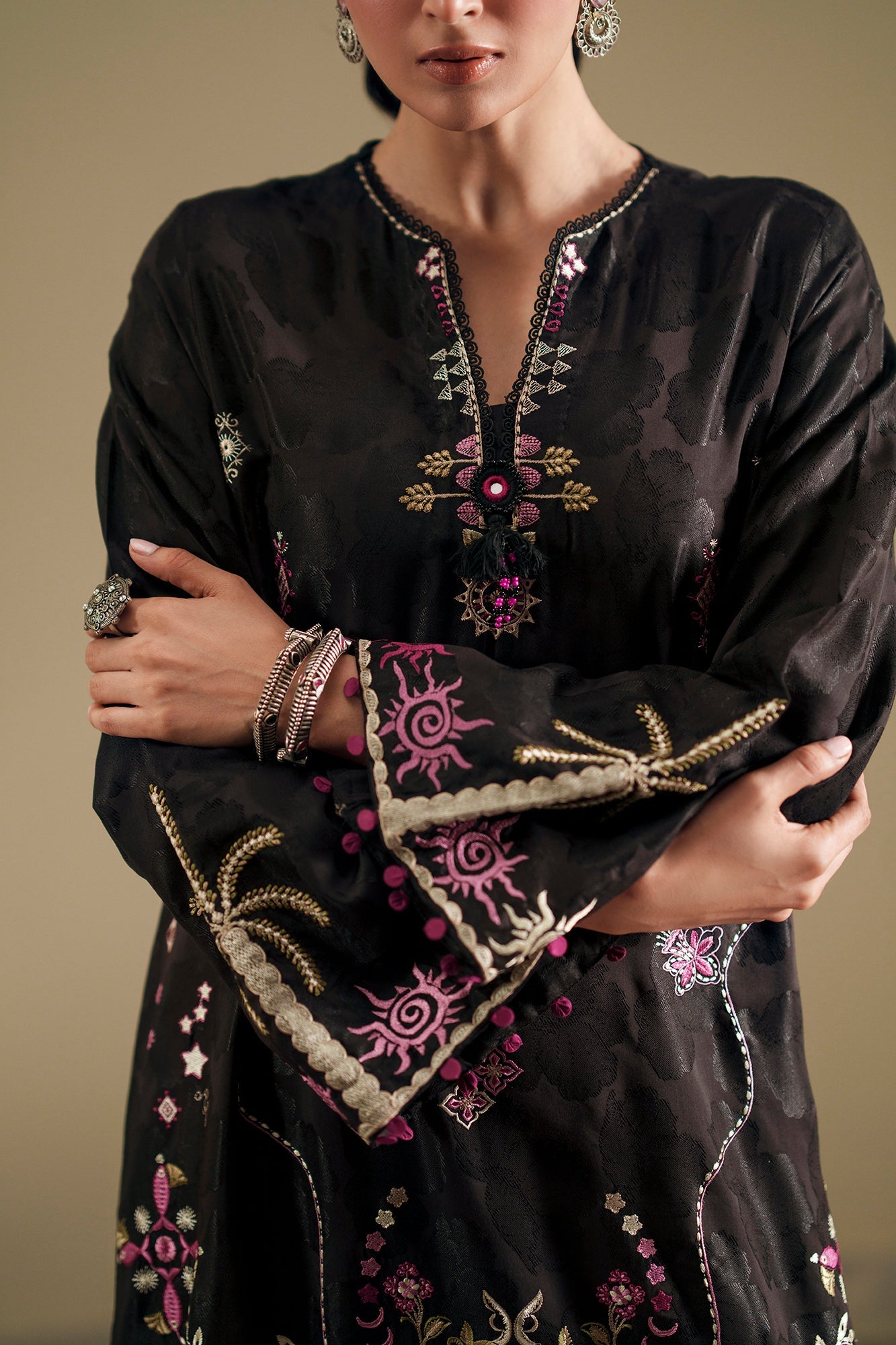 Embroidered Kaftan (E4395/103/902)