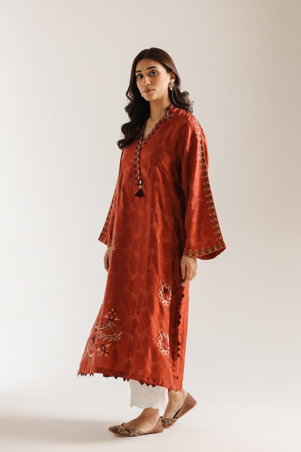 Ethnic