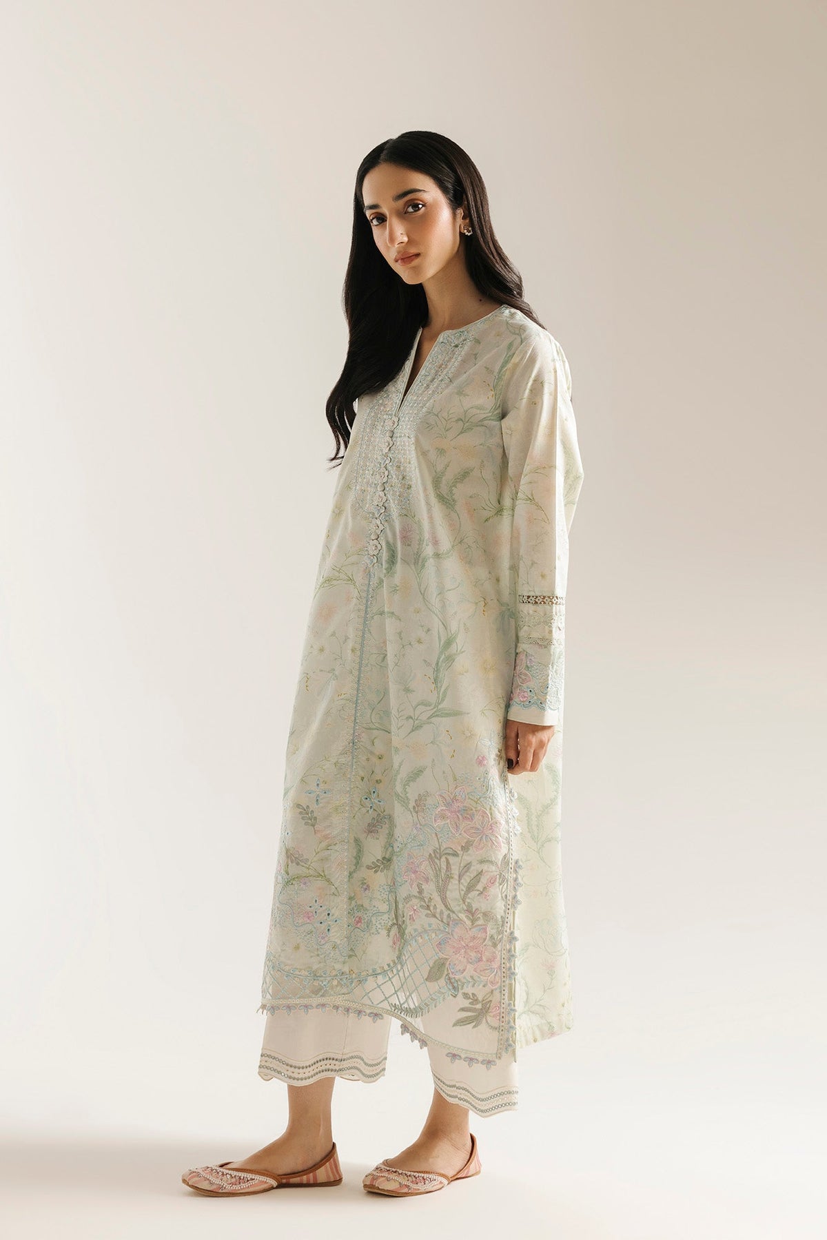 Ethnic
