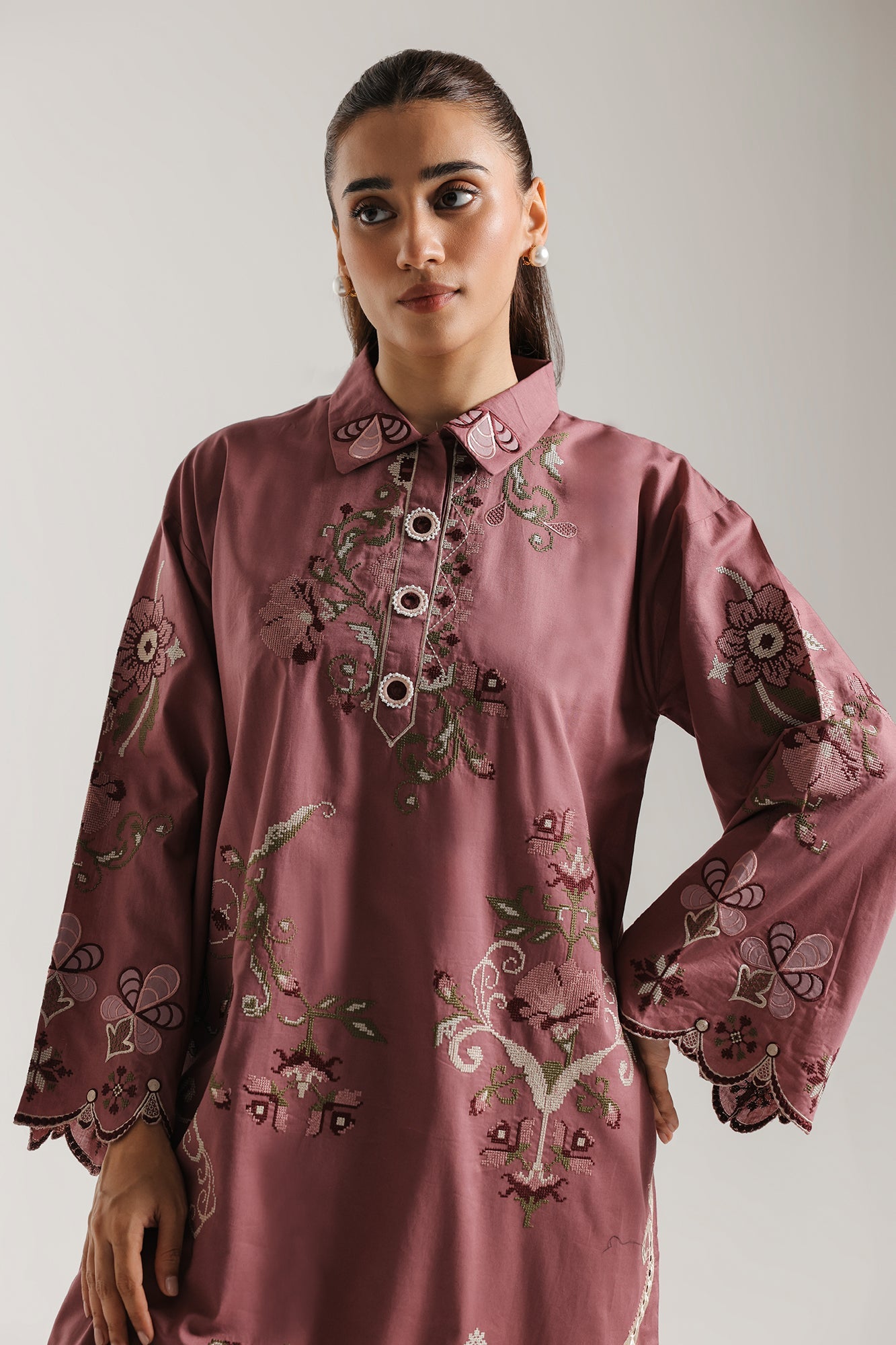 https://cdn.shopify.com/s/files/1/2290/7917/files/E4454-103-528_4.jpg?v=1777291872