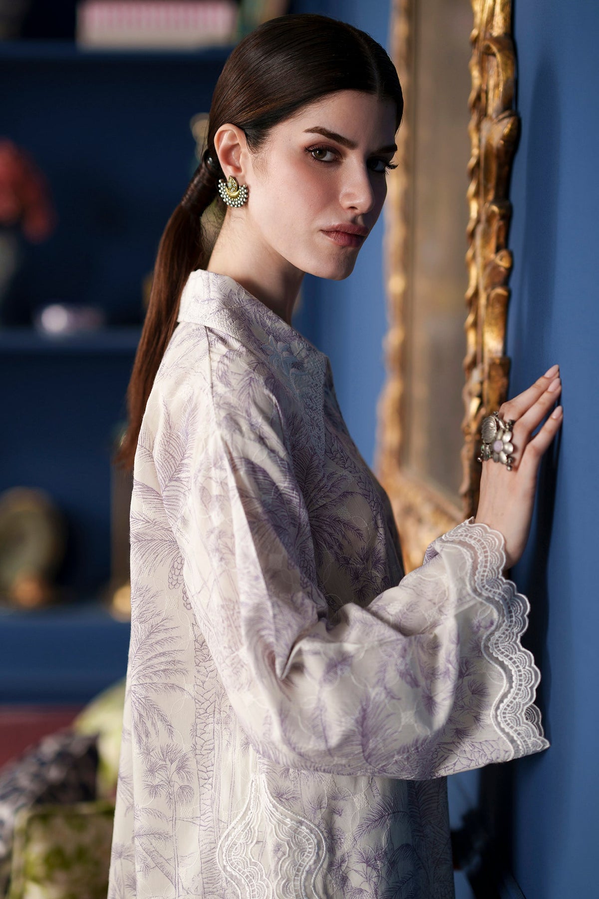 EMBROIDERED SUIT (E4455/103/002)