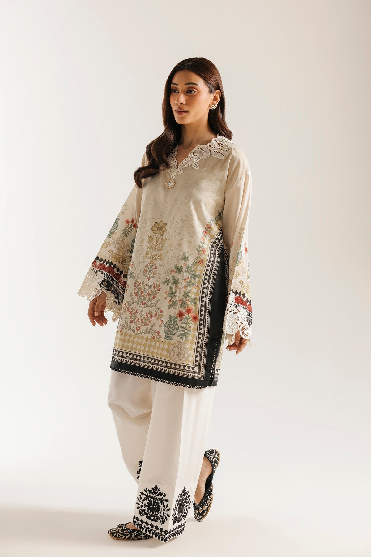 Ethnic