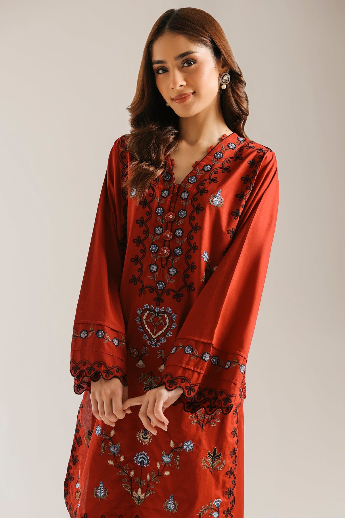EMBROIDERED SUIT (E4536-103-306)