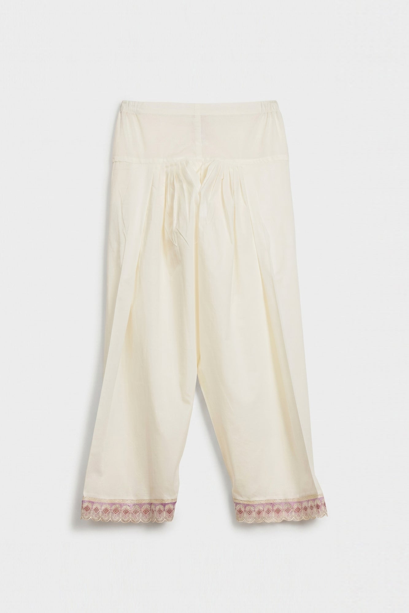 EMBROIDERED SUIT (E4539/103/130)