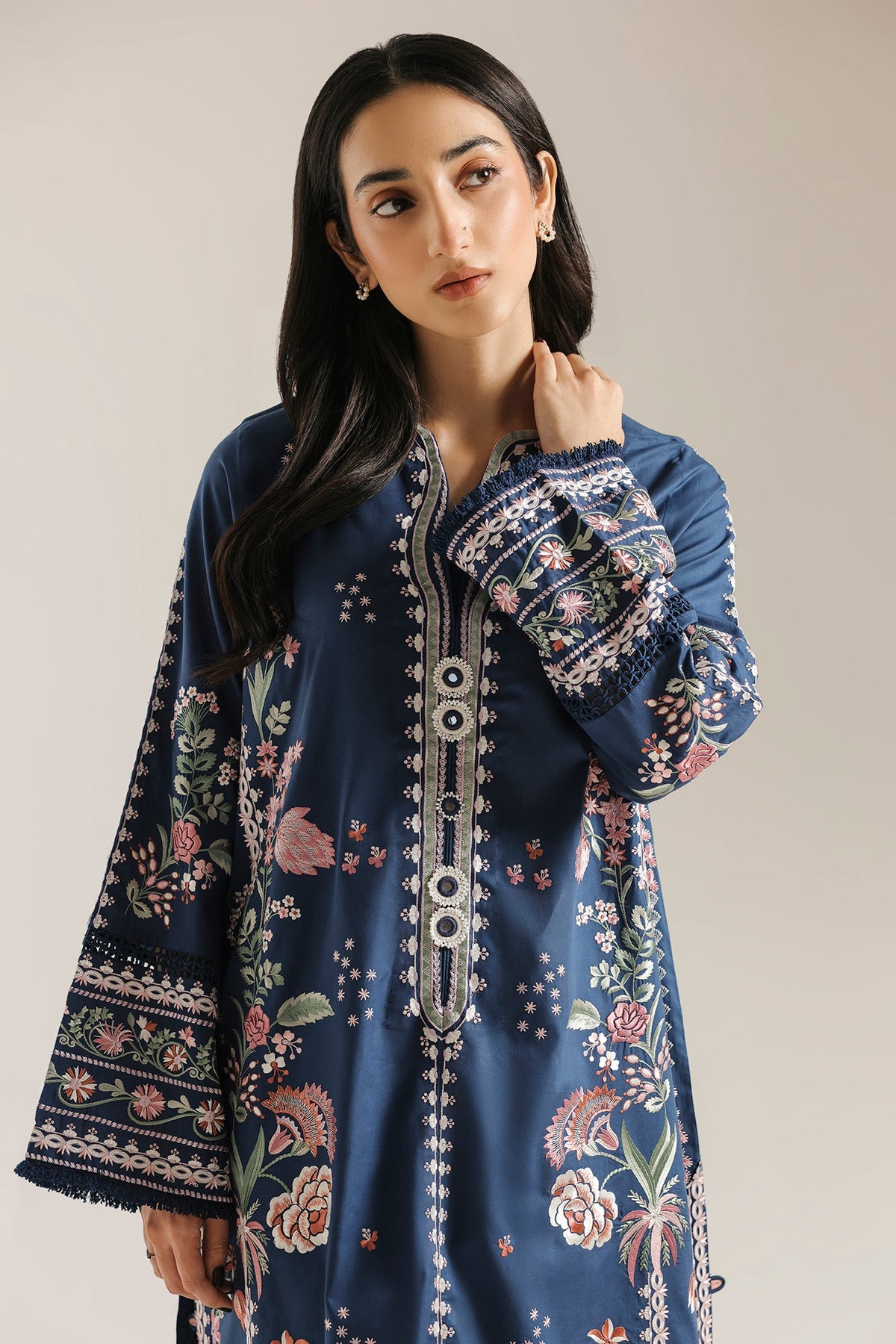 EMBROIDERED SUIT (E4603/103/625)