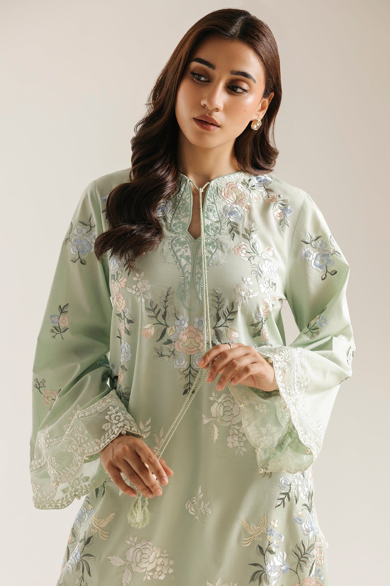 https://cdn.shopify.com/s/files/1/2290/7917/files/E4613-103-709_4.jpg?v=1779428693