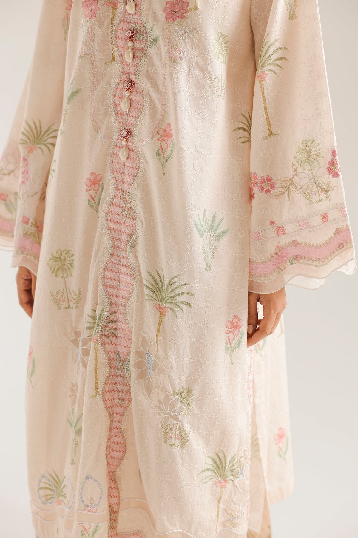 EMBROIDERED SUIT (E4616/103/002)