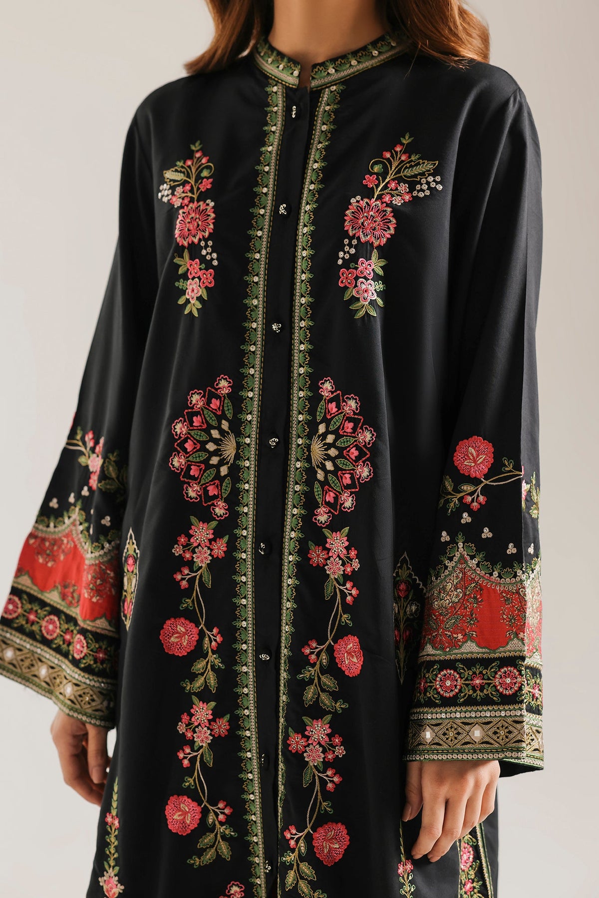 EMBROIDERED SUIT (E4701/103/901)