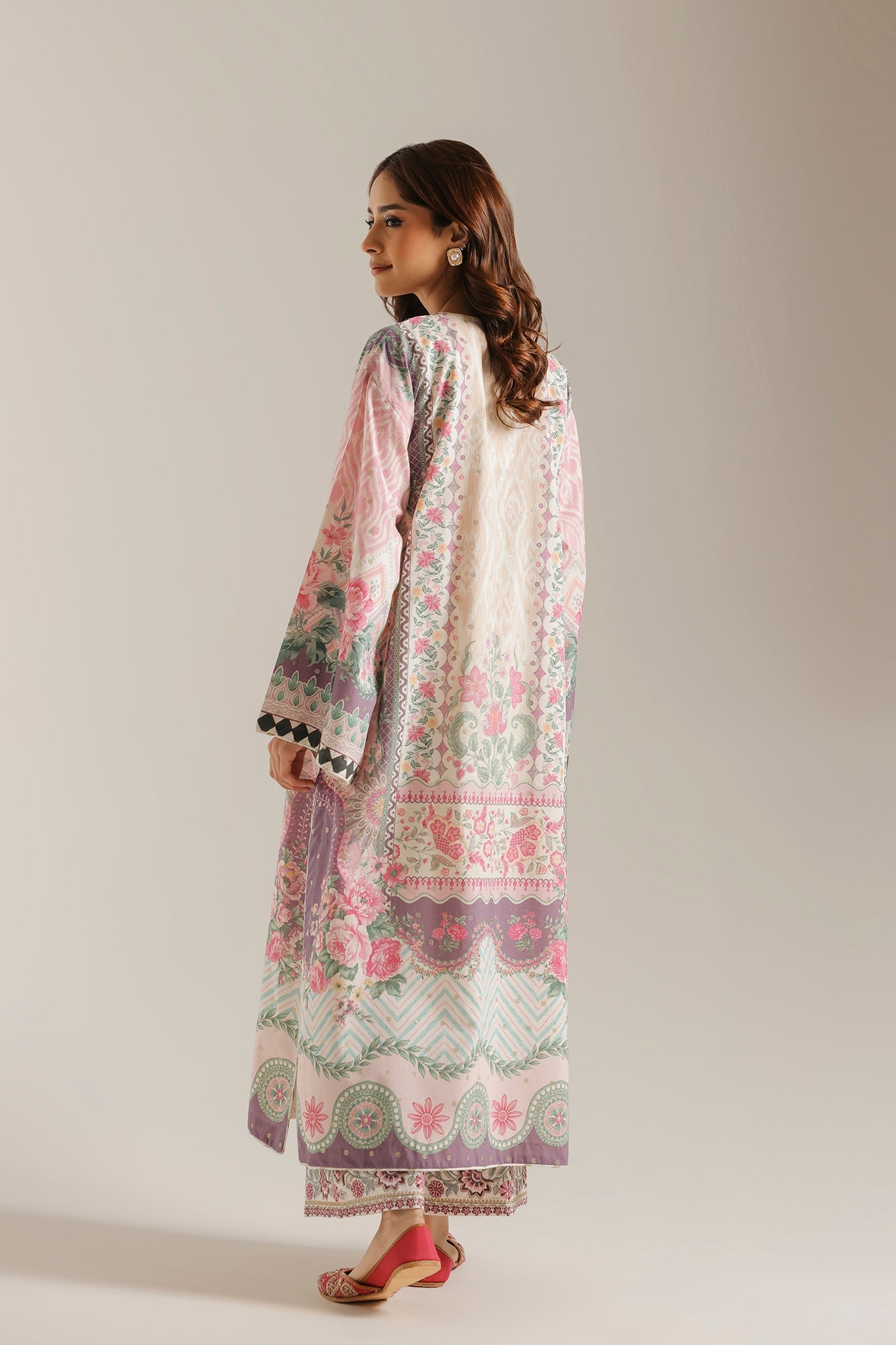 EMBROIDERED SUIT (E4709-103-003)