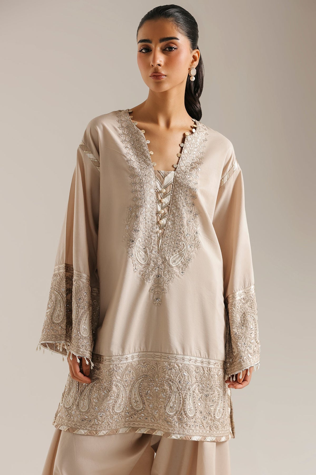 EMBROIDERED SUIT (E4717/103/007)
