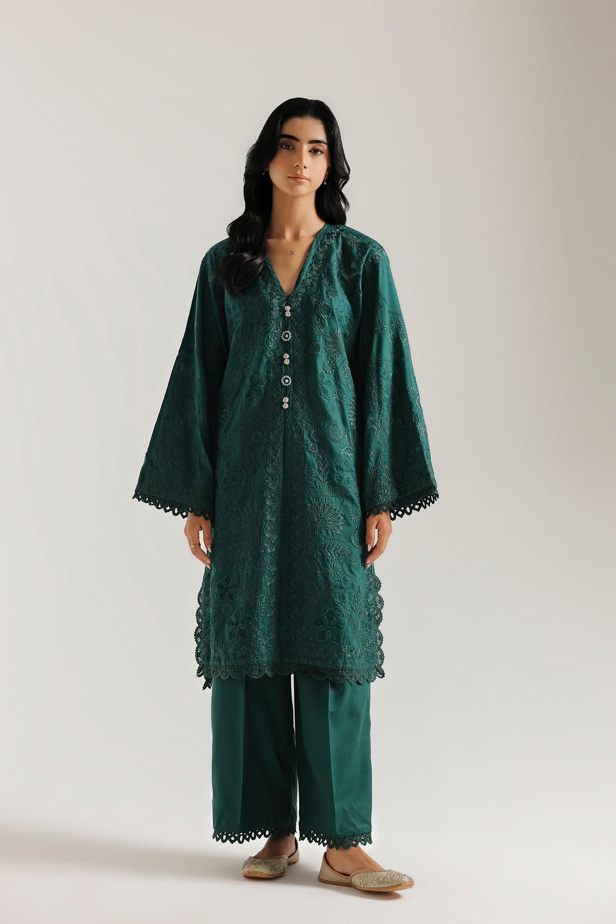 EMBROIDERED SUIT (E4769-103-706)