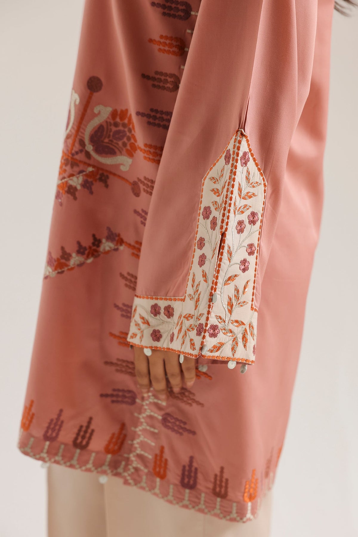 EMBROIDERED SUIT (E4773-103-328)