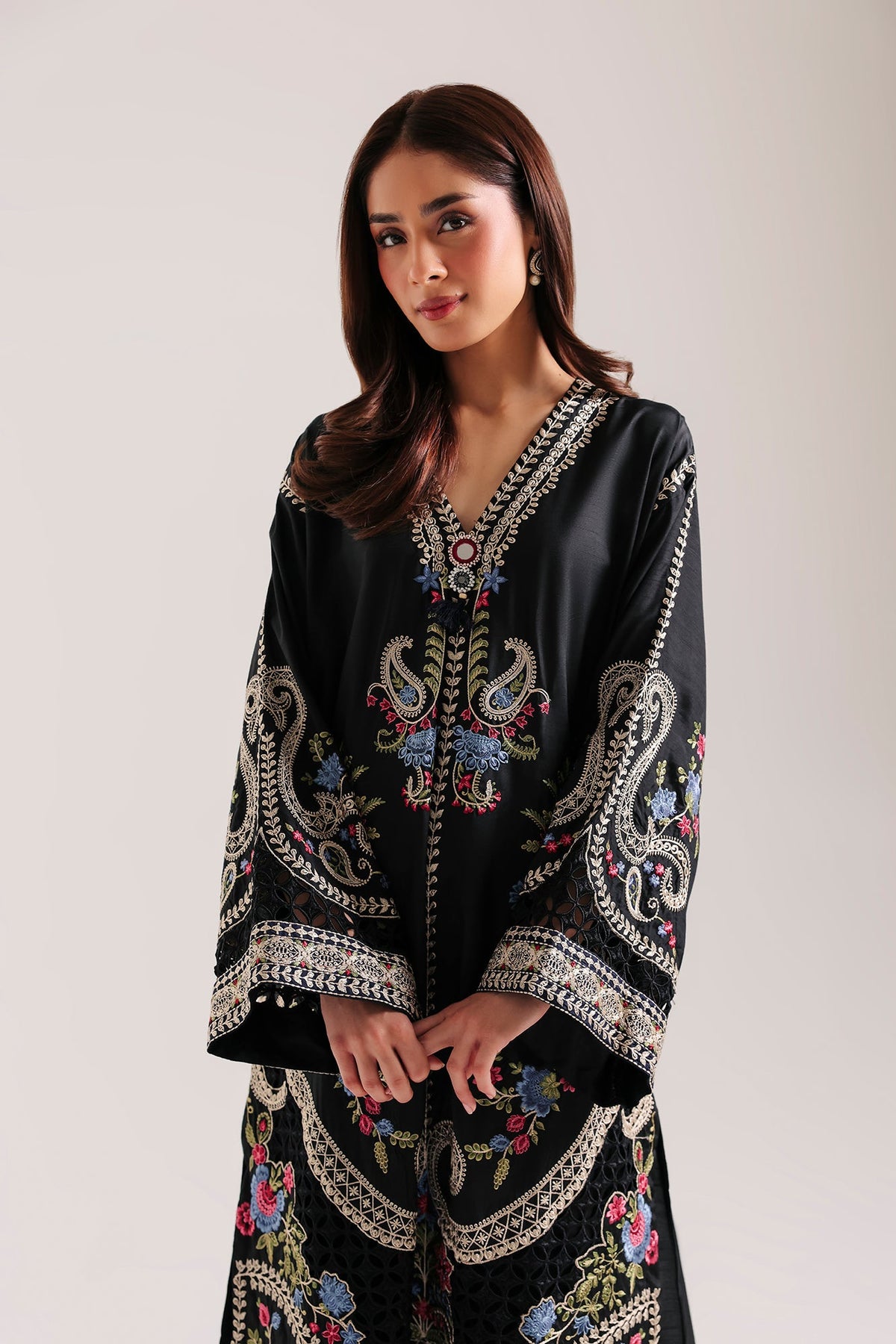 EMBROIDERED SUIT (E4805-103-902)