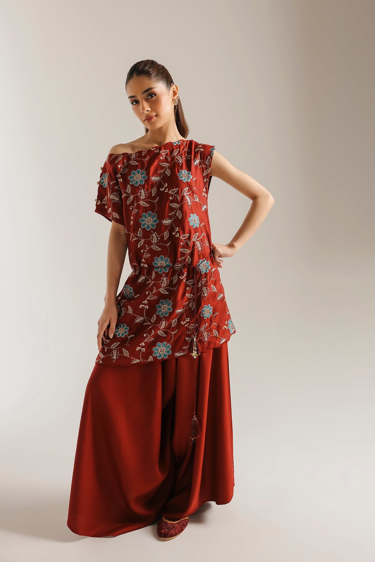 EMBROIDERED SUIT (E4819-103-415)