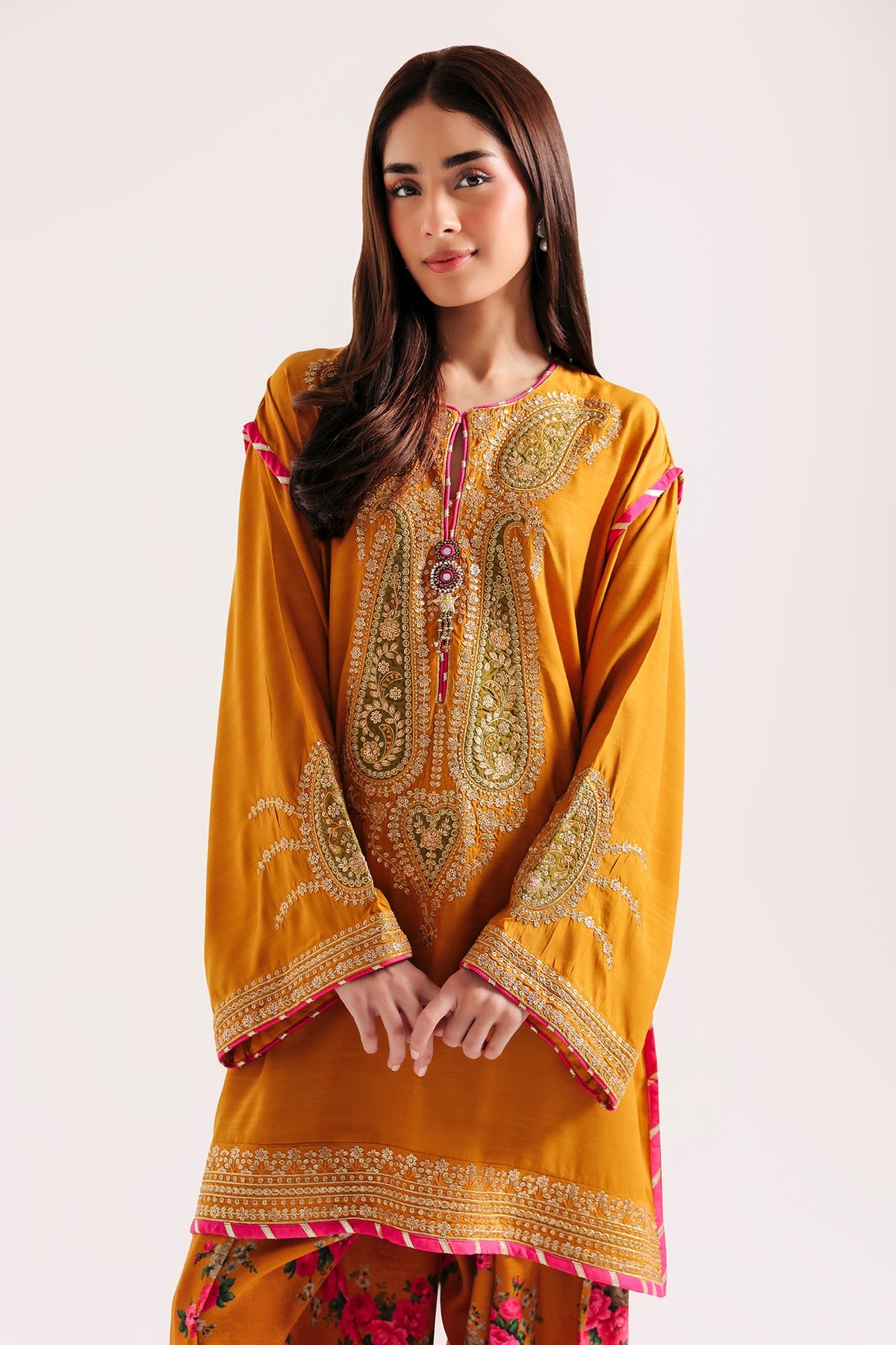 EMBROIDERED SUIT (E4828-103-204)