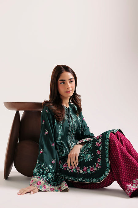 EMBROIDERED SUIT (E4837-103-705)